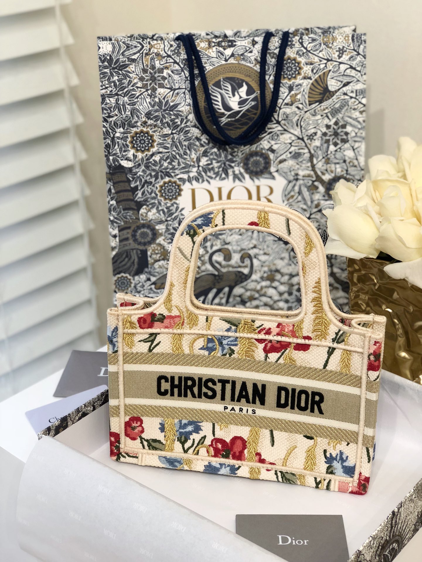 Diro Mini Book Tote-23*17*7CM