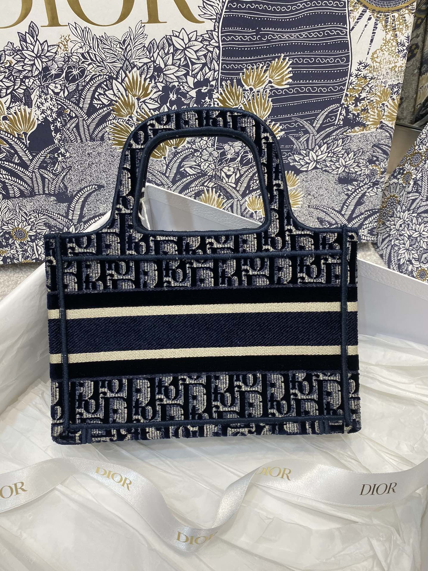Diro Mini Book Tote-23*17*7CM