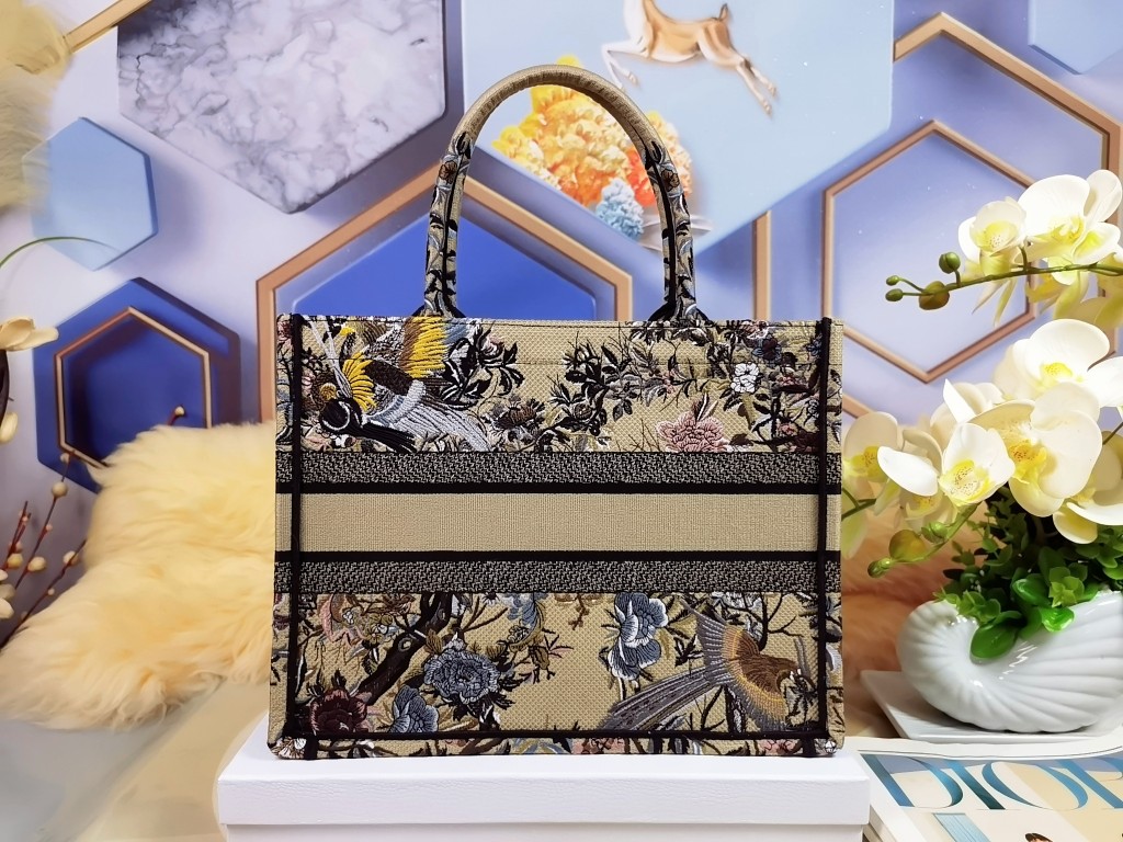 Diro Small Book Tote-36*18*28CM