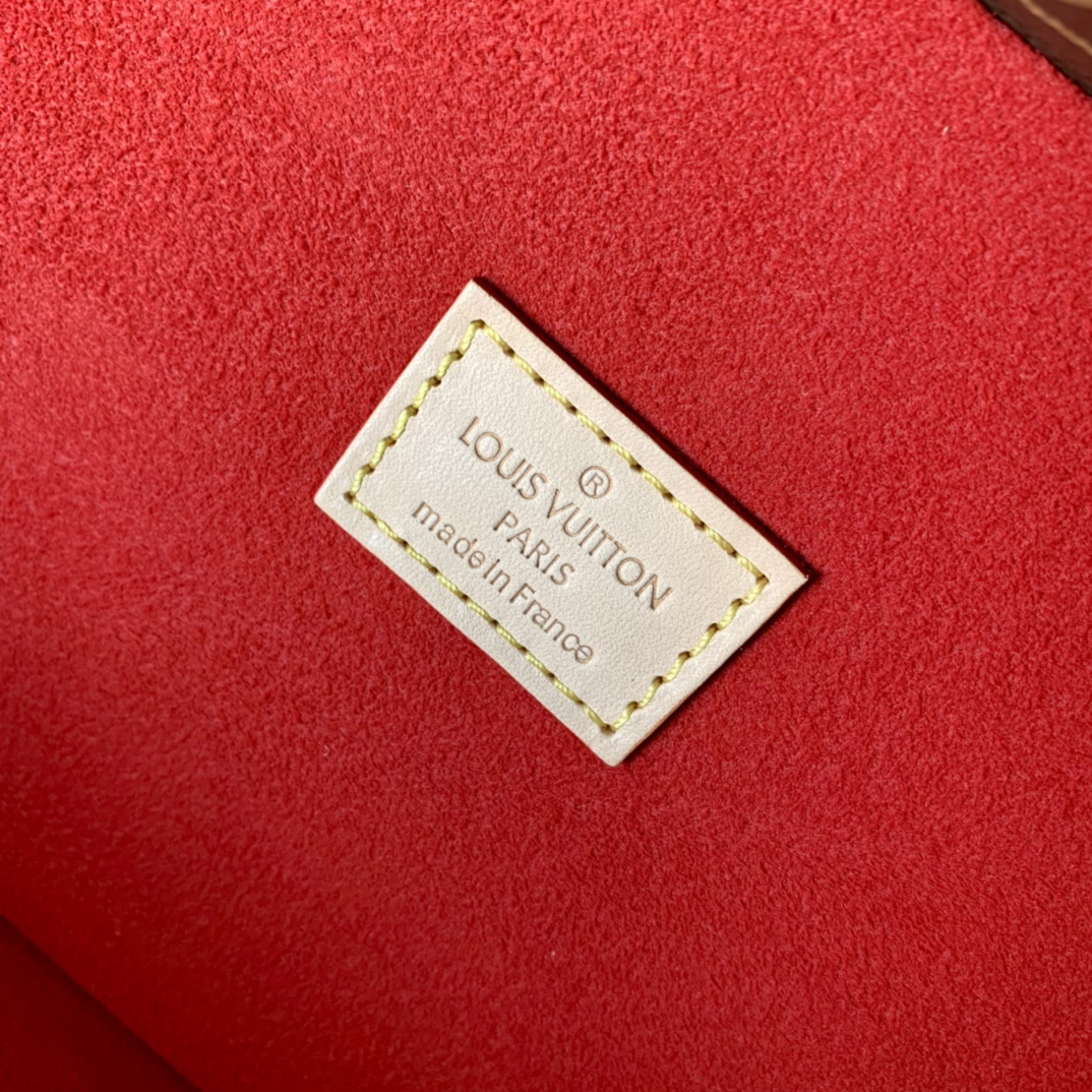Louis Vuitton Jewelry Box-24*13*17CM
