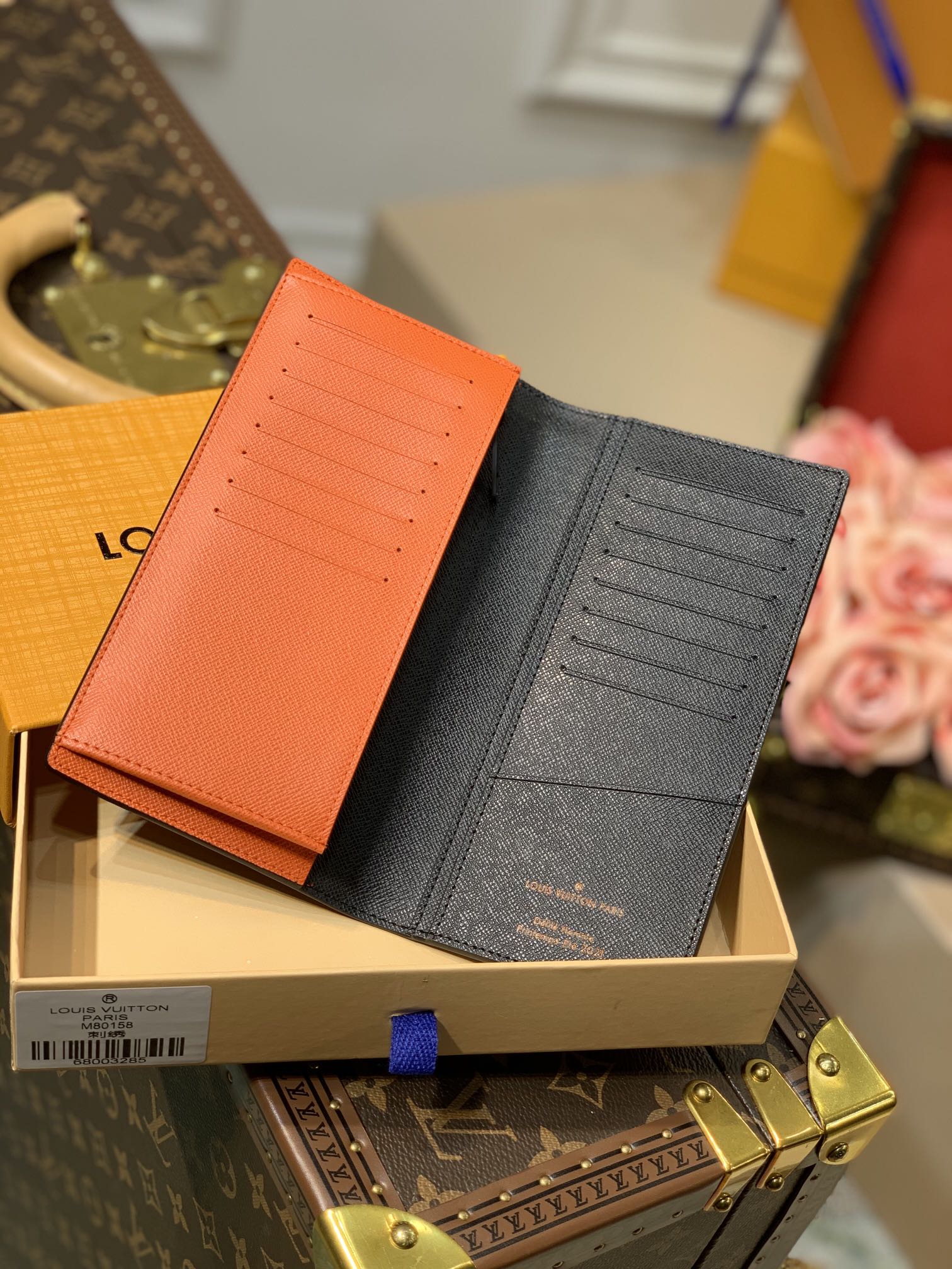 Louis Vuitton Brazza Wallet-10*19*2CM