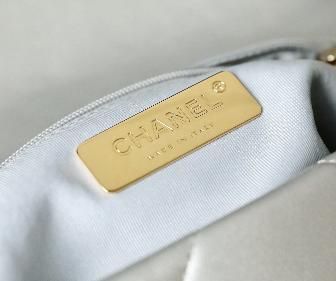 Ch@nel 19 Flap Bag-30CM