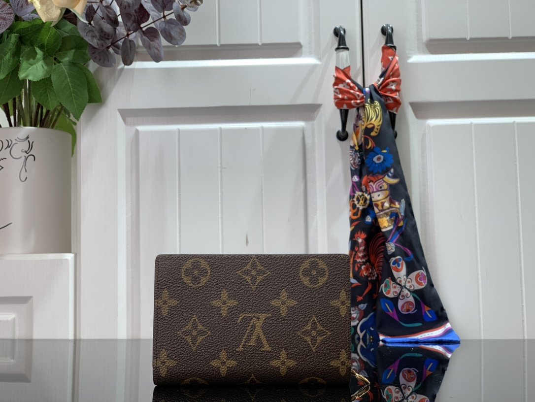 Louis Vuitton Juliette Wallet-14*11*3CM