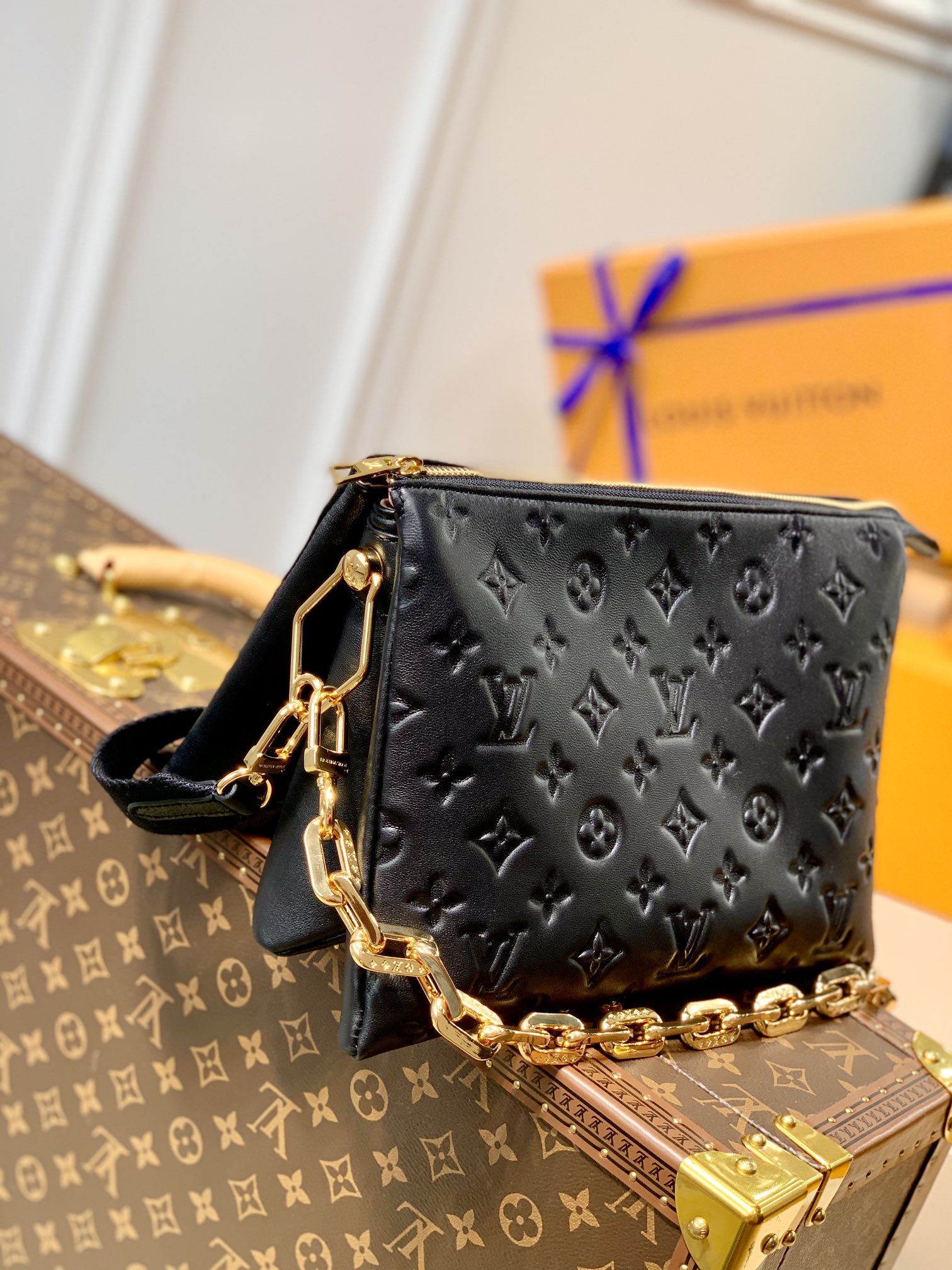 Louis Vuitton Coussin Handbags-29.5×13.5×21CM