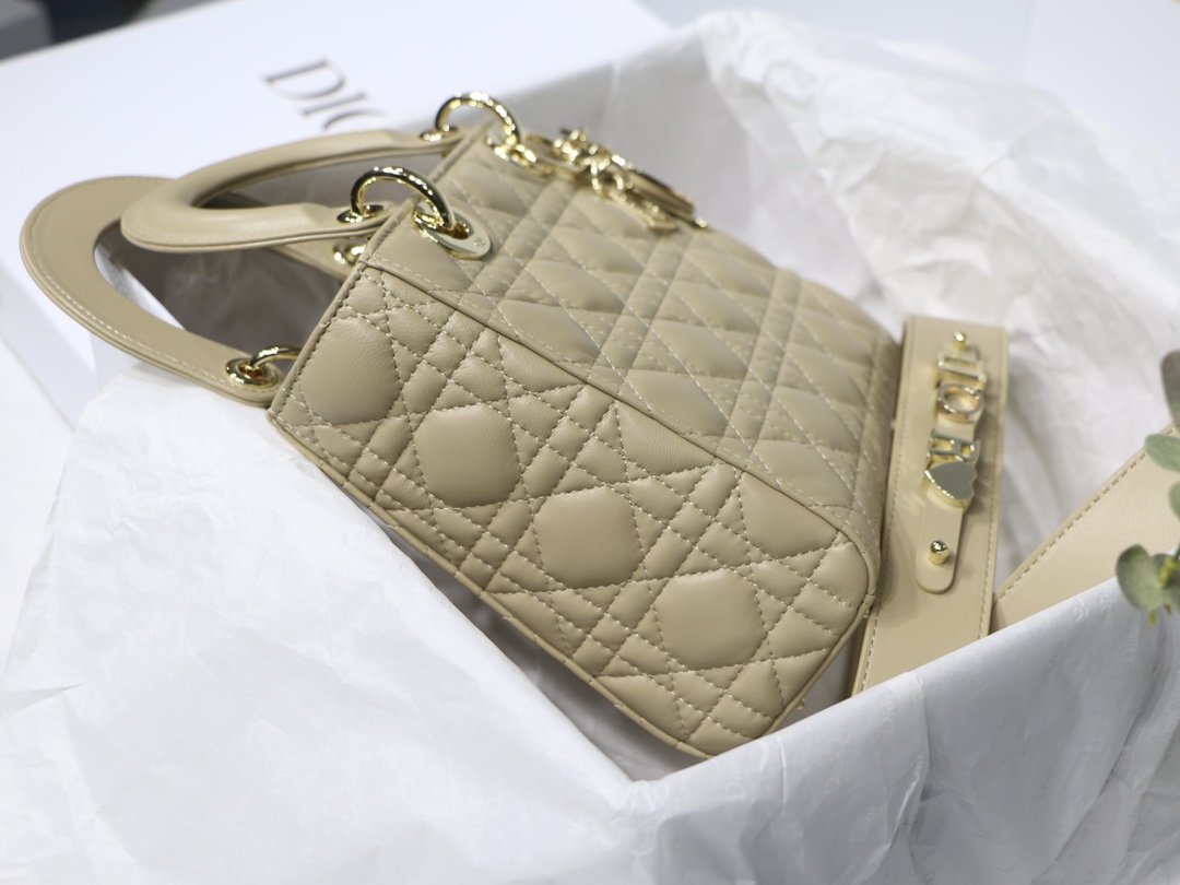 Lady Diro Handle Bag-24CM