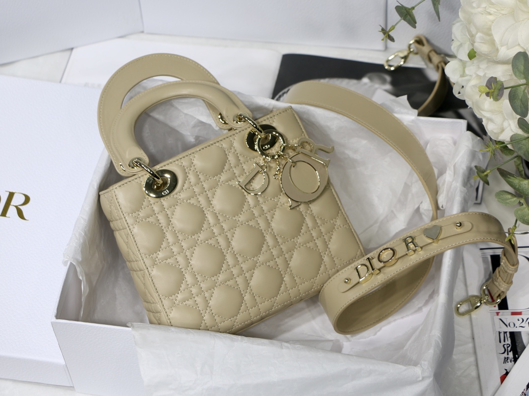 Lady Diro Handle Bag-24CM