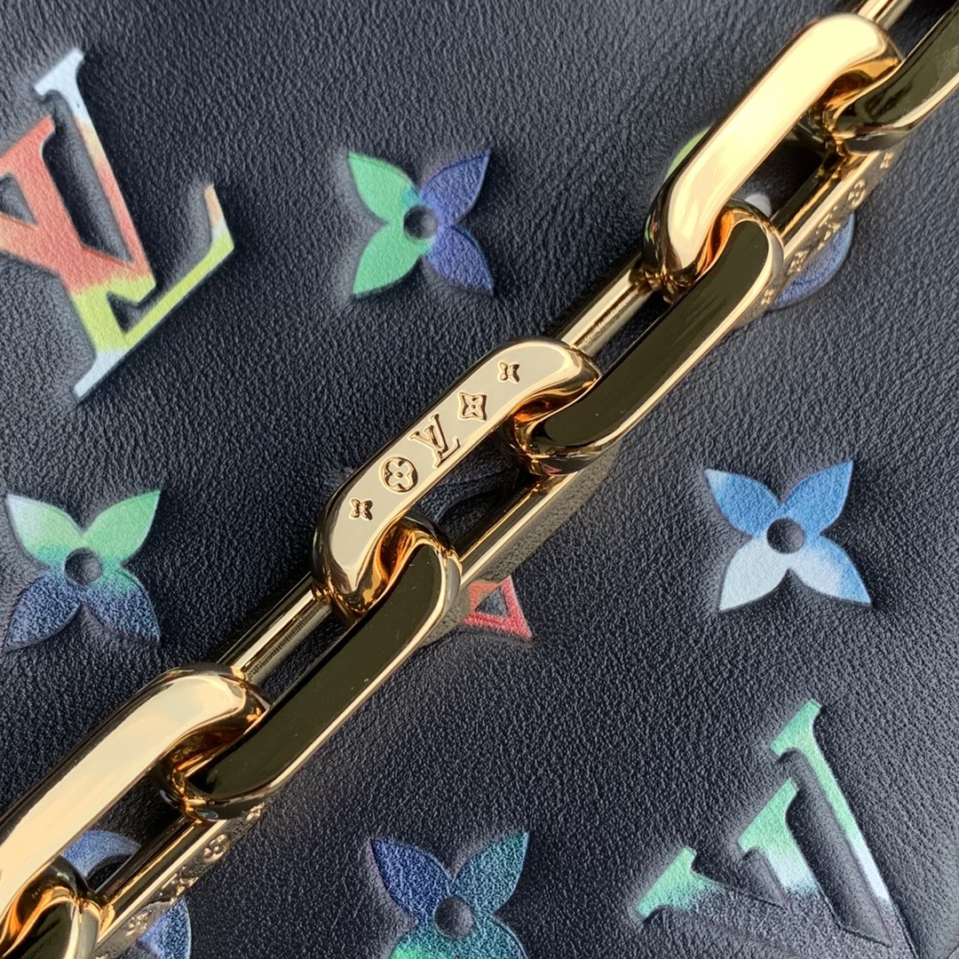 Louis Vuitton Coussin BB Bag-21*16*7 CM