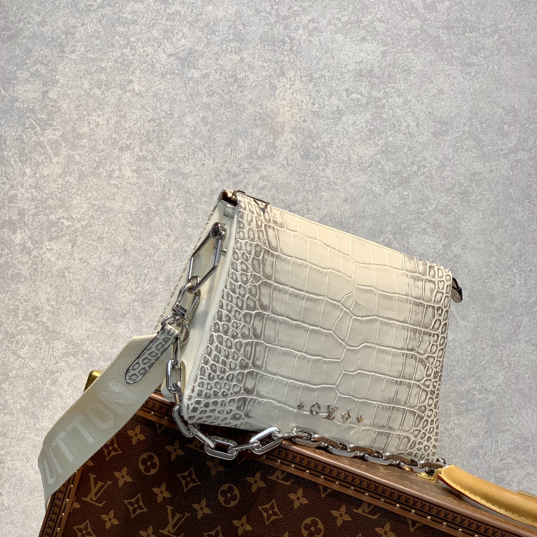 Louis Vuitton Coussin Handbags-26*20*12CM
