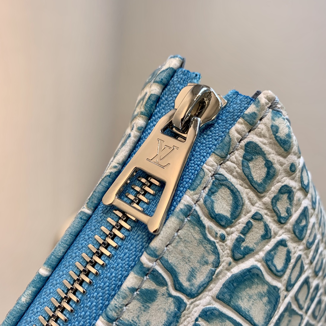 Louis Vuitton Coussin Handbags-26*20*12CM