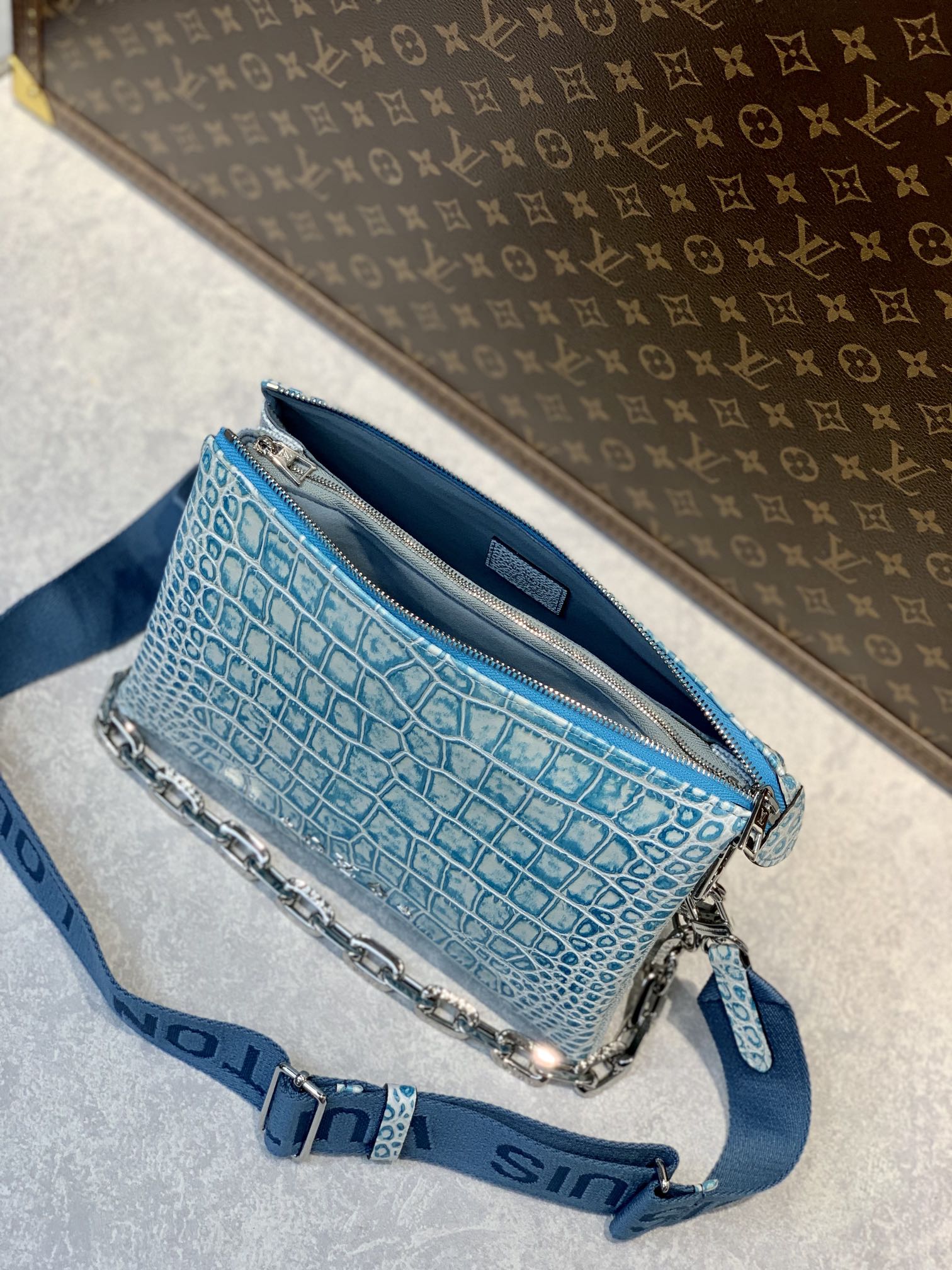 Louis Vuitton Coussin Handbags-26*20*12CM