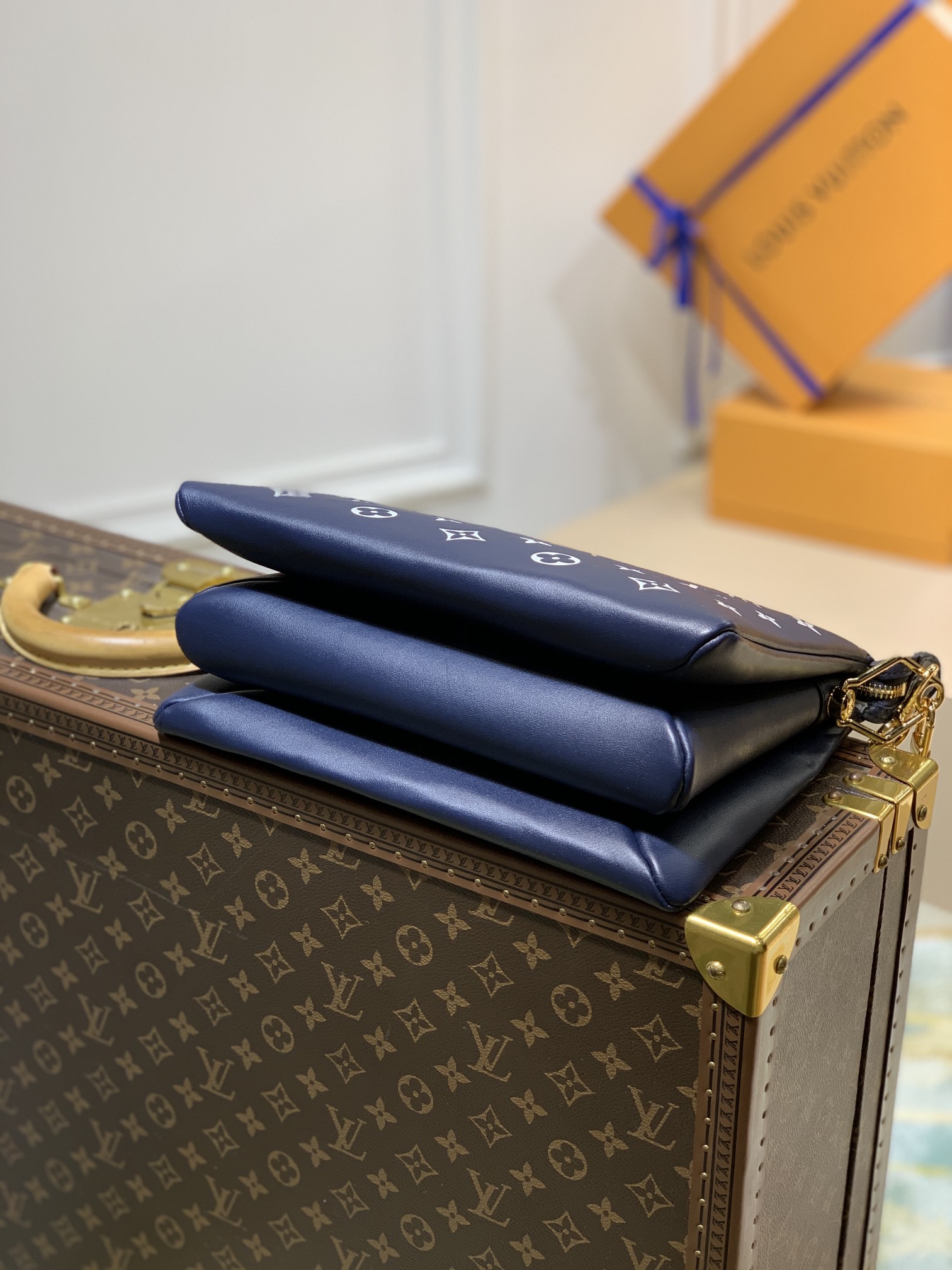 Louis Vuitton Coussin Handbags-26*20*12CM