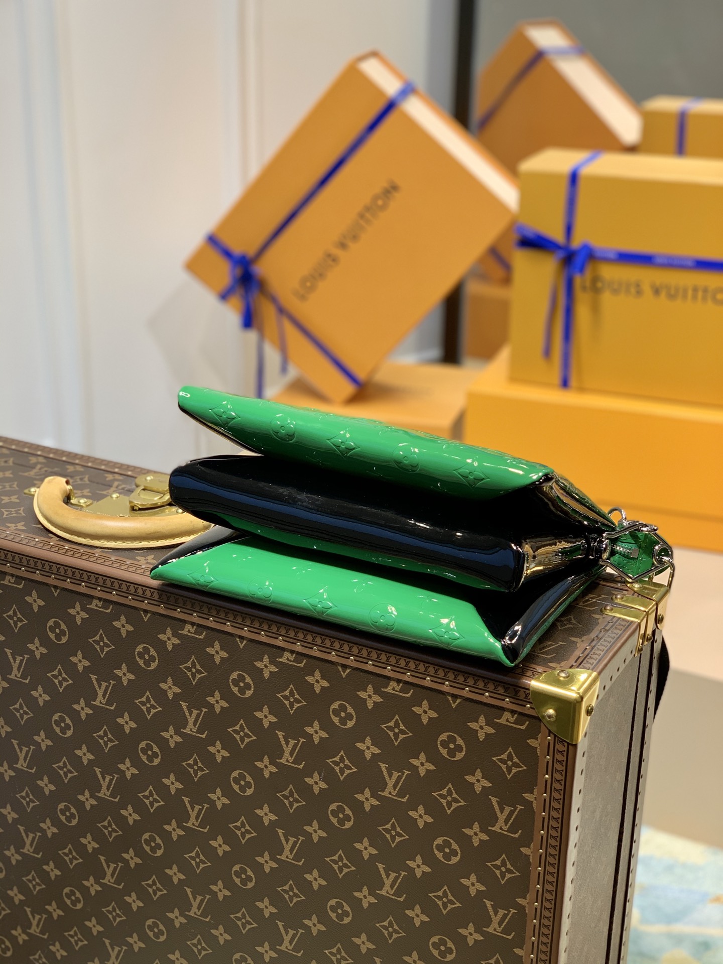 Louis Vuitton Coussin Handbags-26*20*12CM