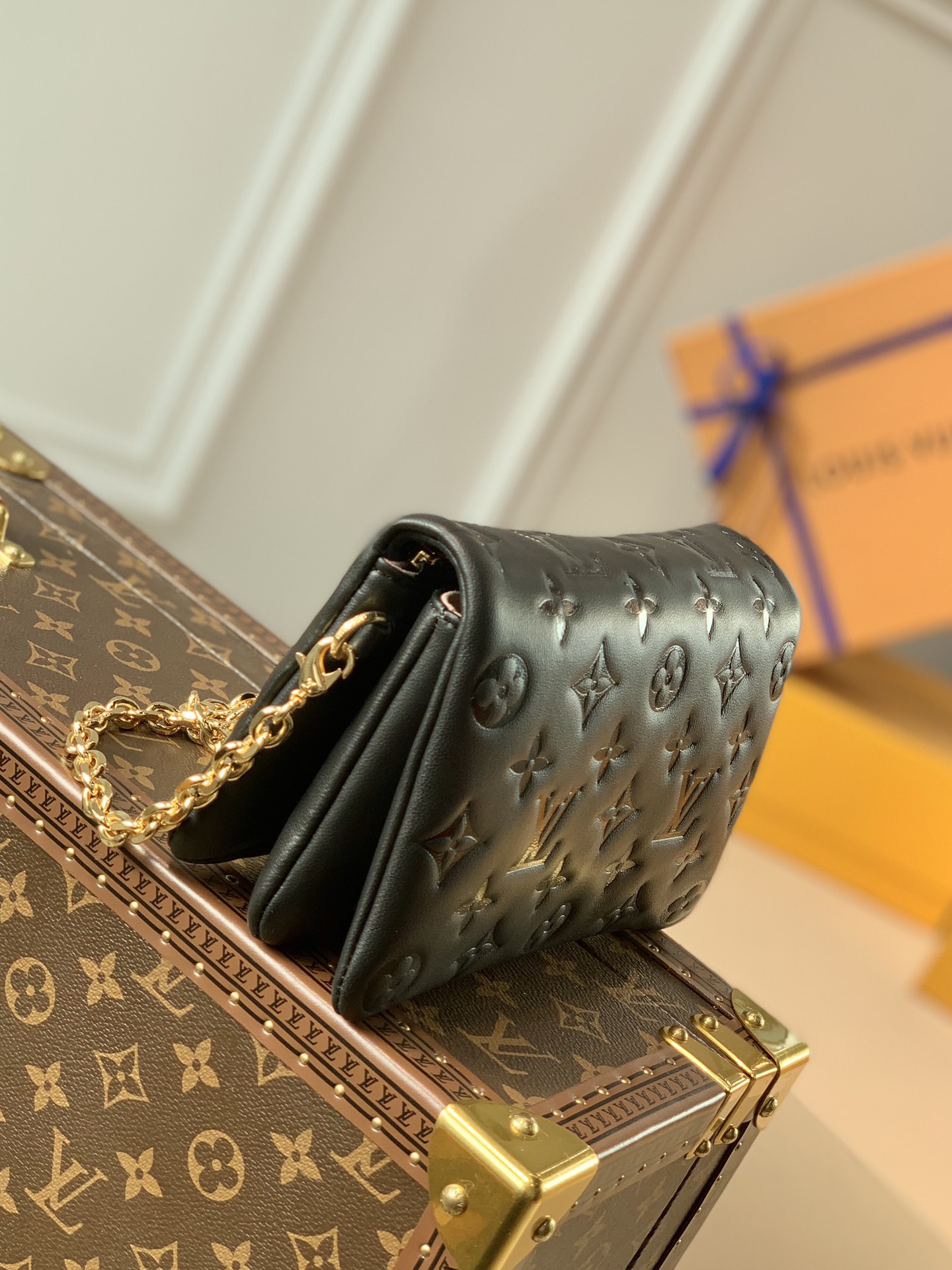 Louis Vuitton Pochette Coussin Chain Bag-20*14*8CM Louis Vuitton Pochette Coussin Chain Bag-20*14*8CM
