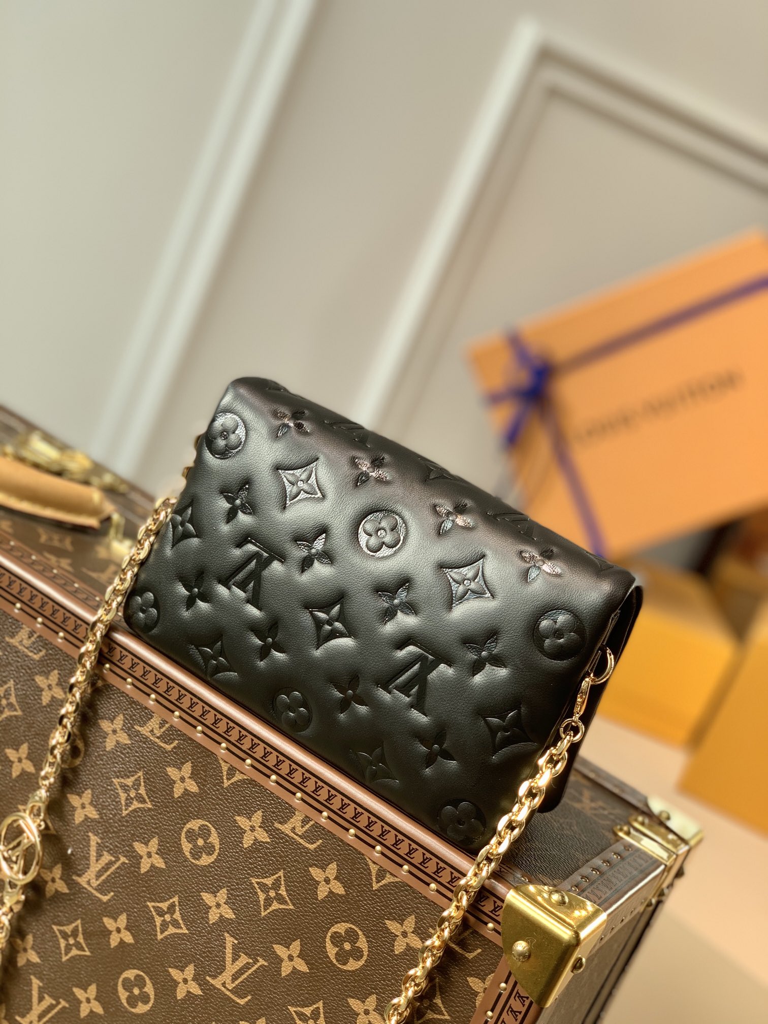 Louis Vuitton Pochette Coussin Chain Bag-20*14*8CM Louis Vuitton Pochette Coussin Chain Bag-20*14*8CM
