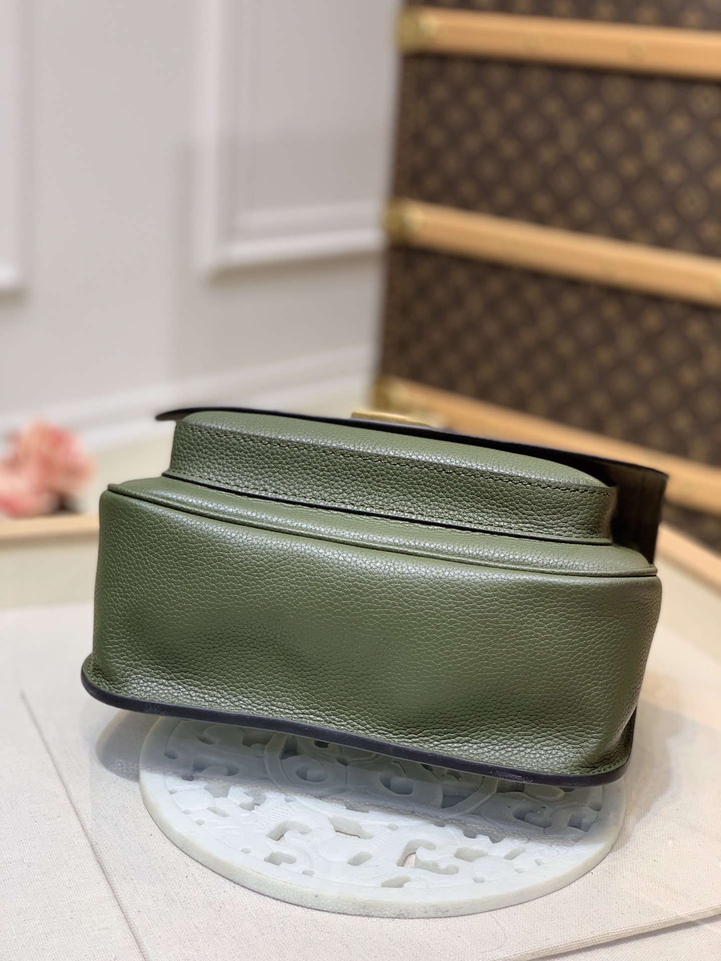 Louis Vuitton Lockme Handbags PM-M57073-23*17*11CM Louis Vuitton Lockme Handbags PM-M57073-23*17*11CM