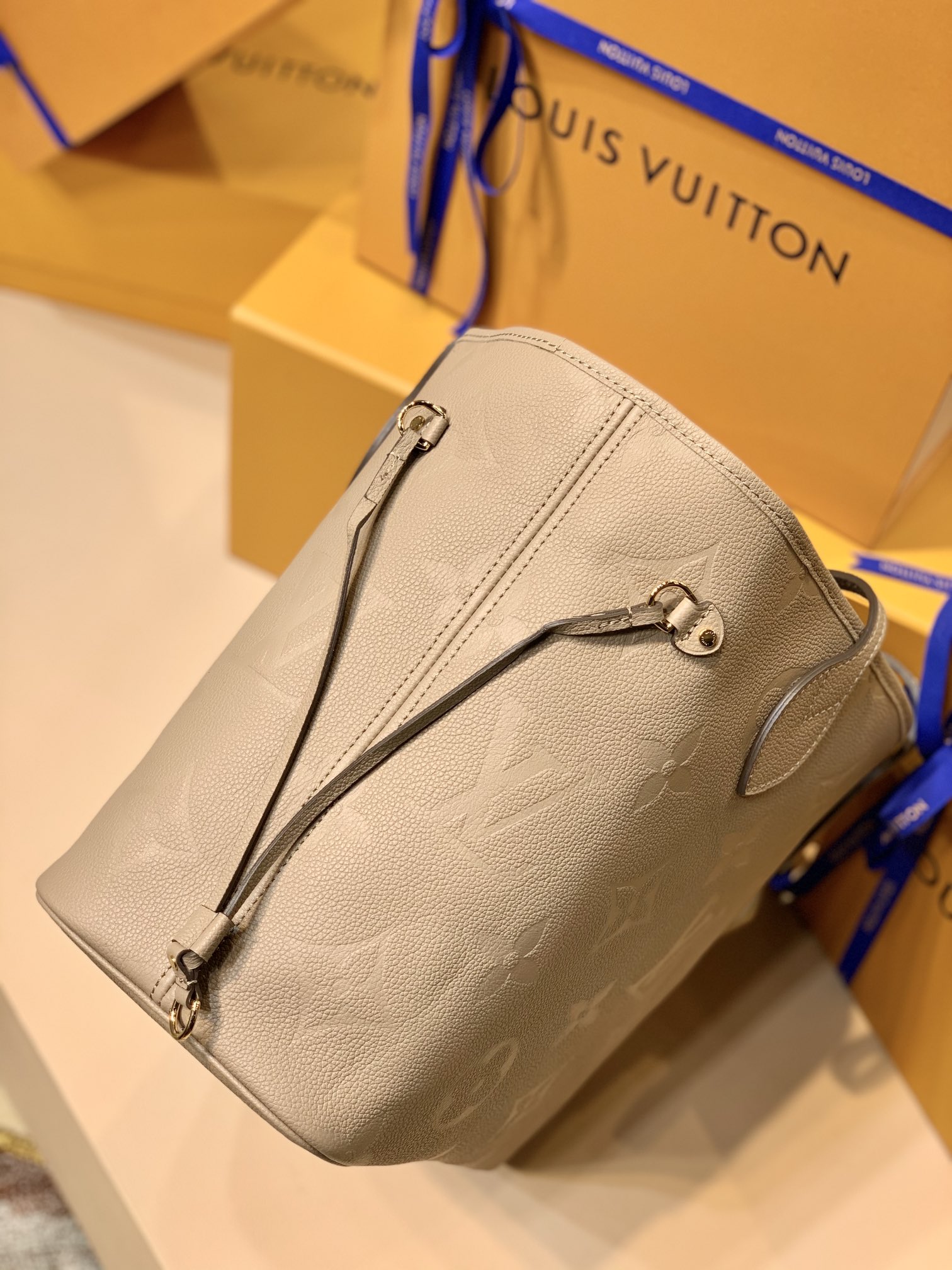 Louis Vuitton Neverfull MM-32*29*17CM
