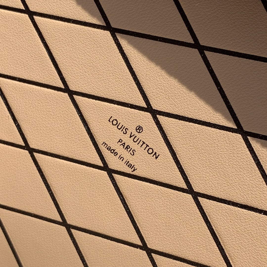 Louis Vuitton Petite Malle-20*5*12.5CM Louis Vuitton Petite Malle-20*5*12.5CM