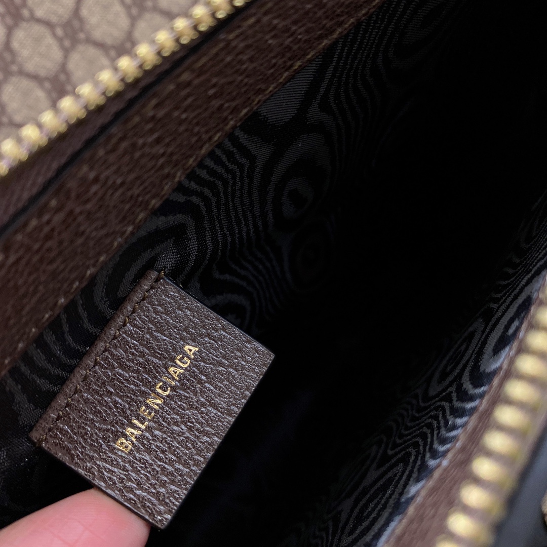 Gucci&Balenciaga Pouch-30x20x3.5CM