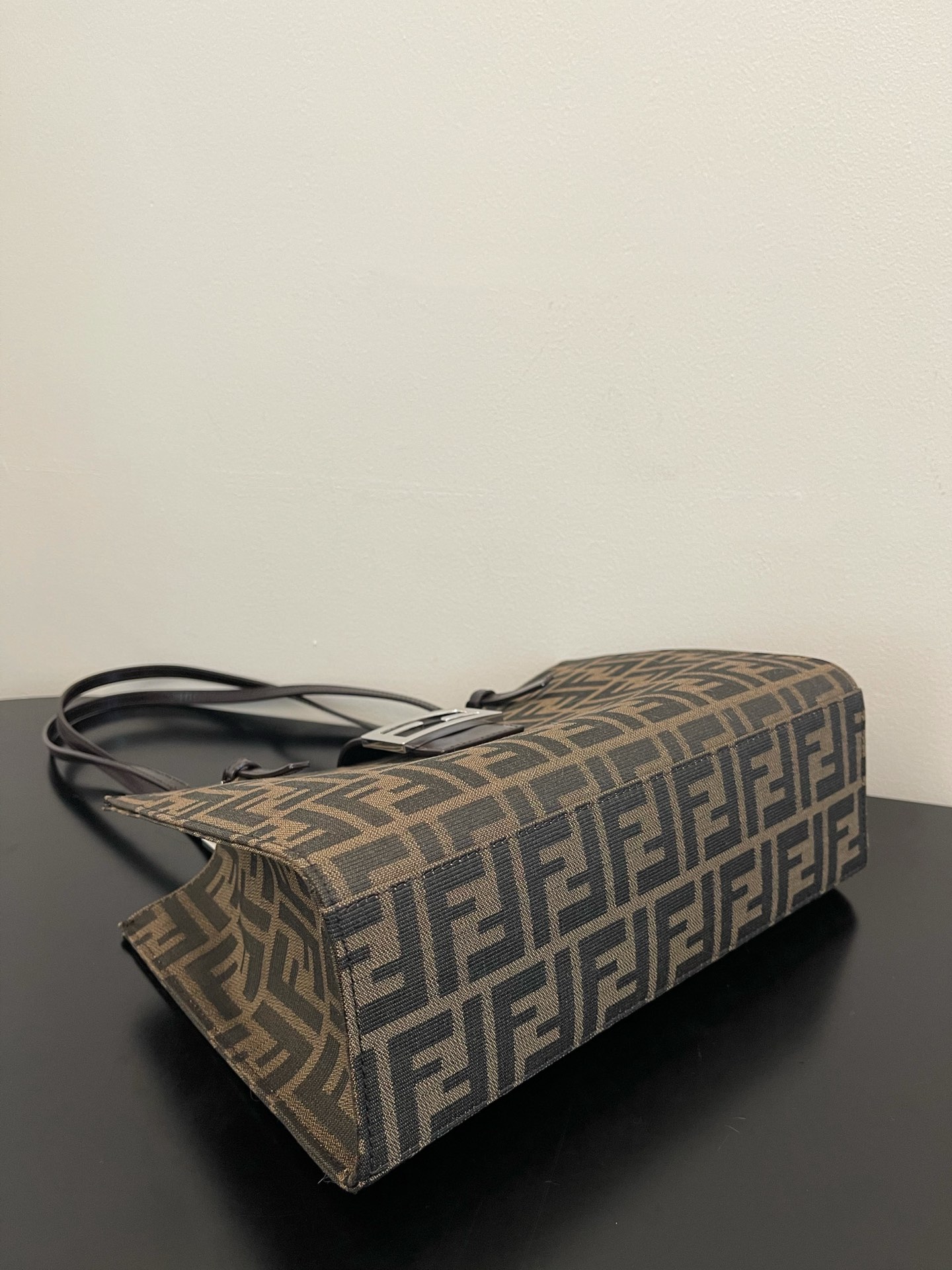 Fendi Vintage Handbags-28x19x10CM