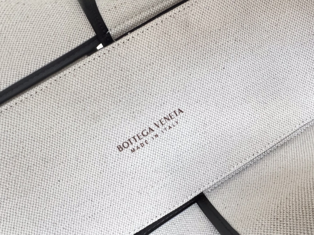 Bottega Arco Tote-46x34x12CM