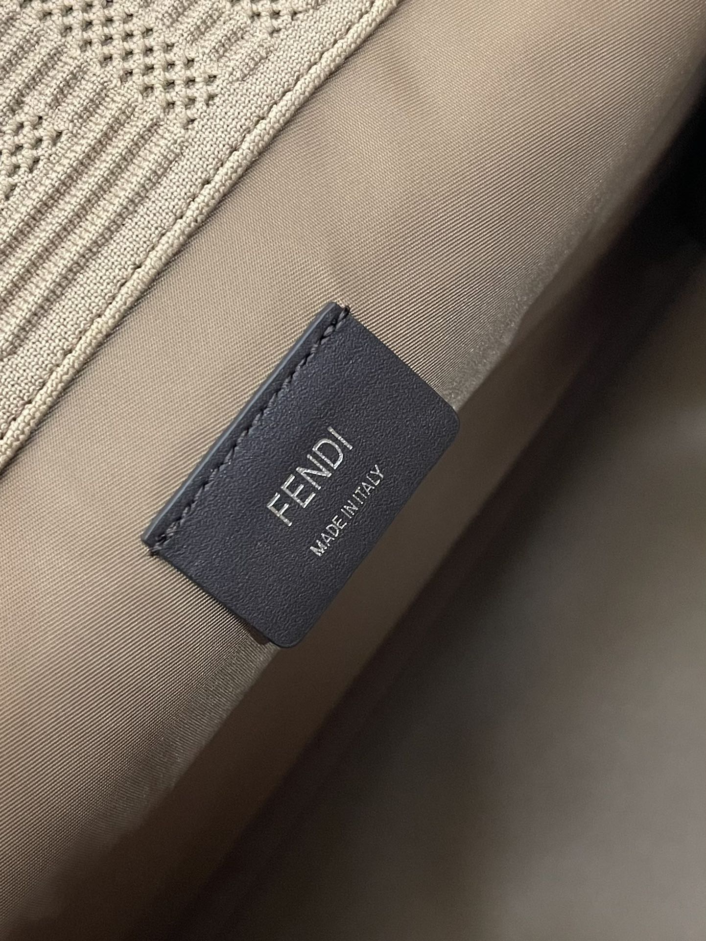 Fendi Tote-36*17*31CM