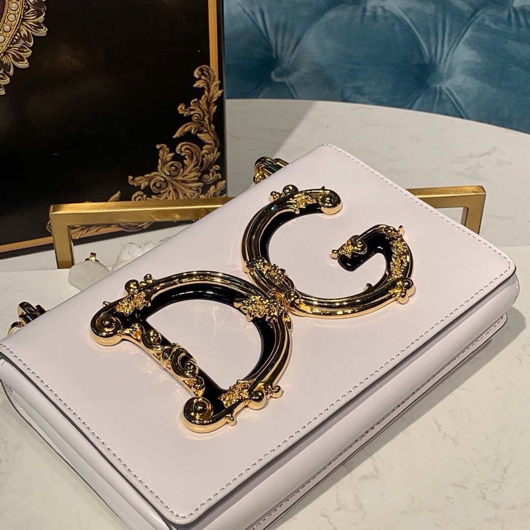 Dolce & Gabbana Handbags-21*5*13.5CM