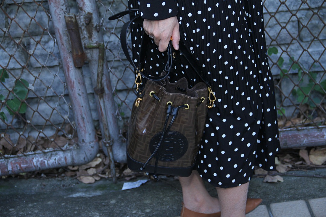 Fendi Bucket-17*15*25CM