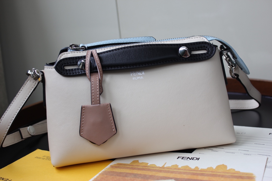 Fendi By The Way Handbag-20*13*8.5CM