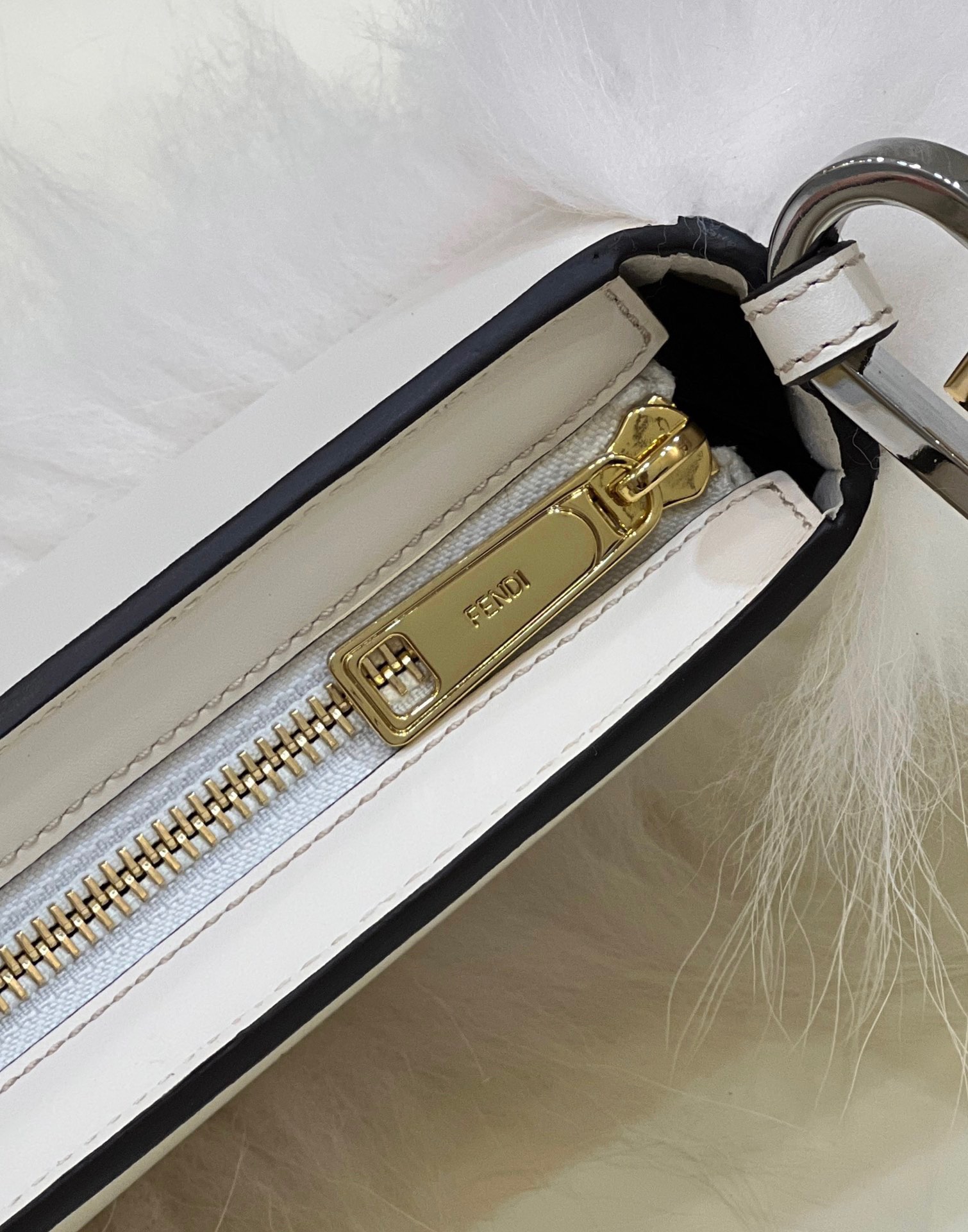 Fendi O-lock Clutch Bags-32*11*5CM