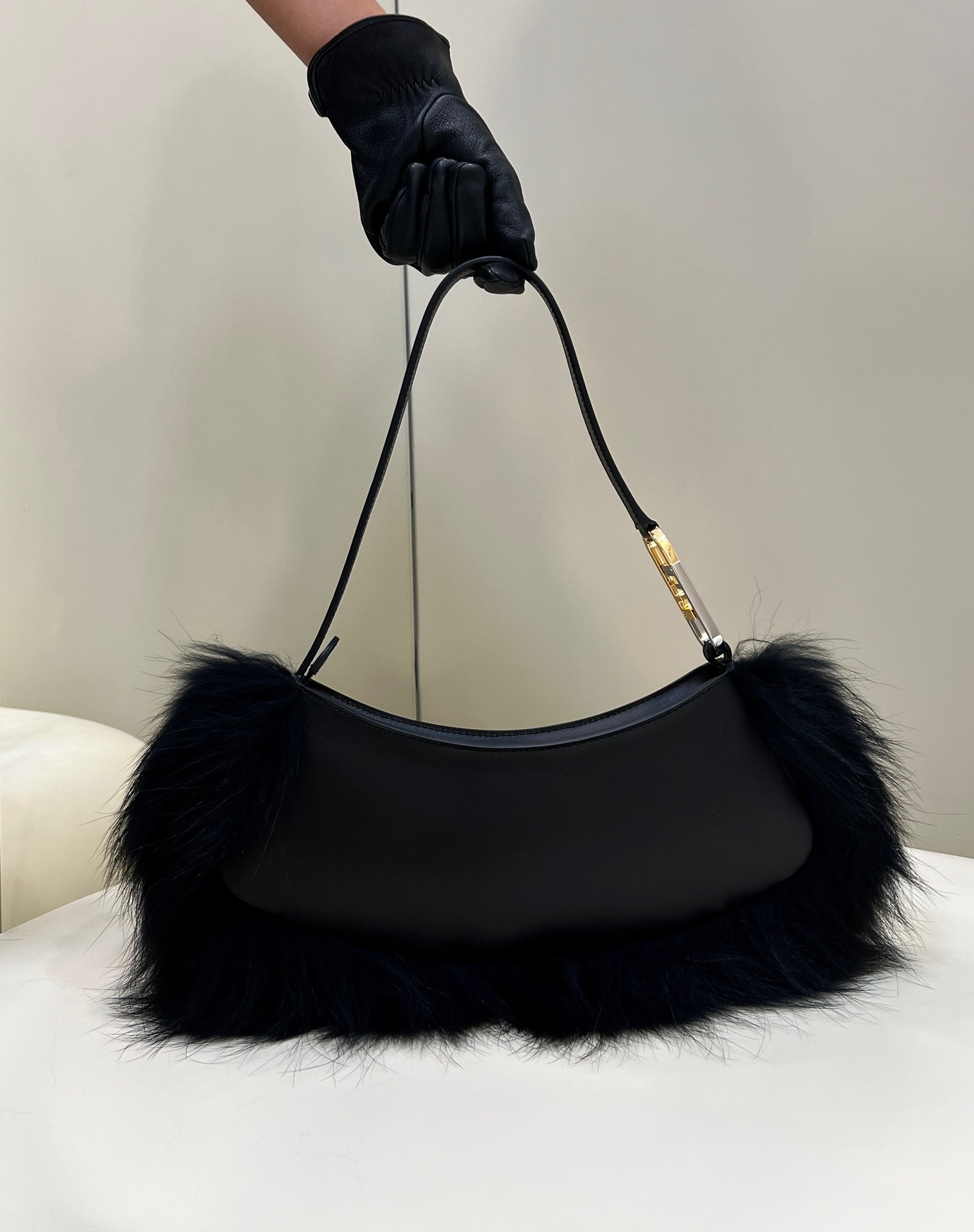 Fendi O-lock Clutch Bags-32*11*5CM