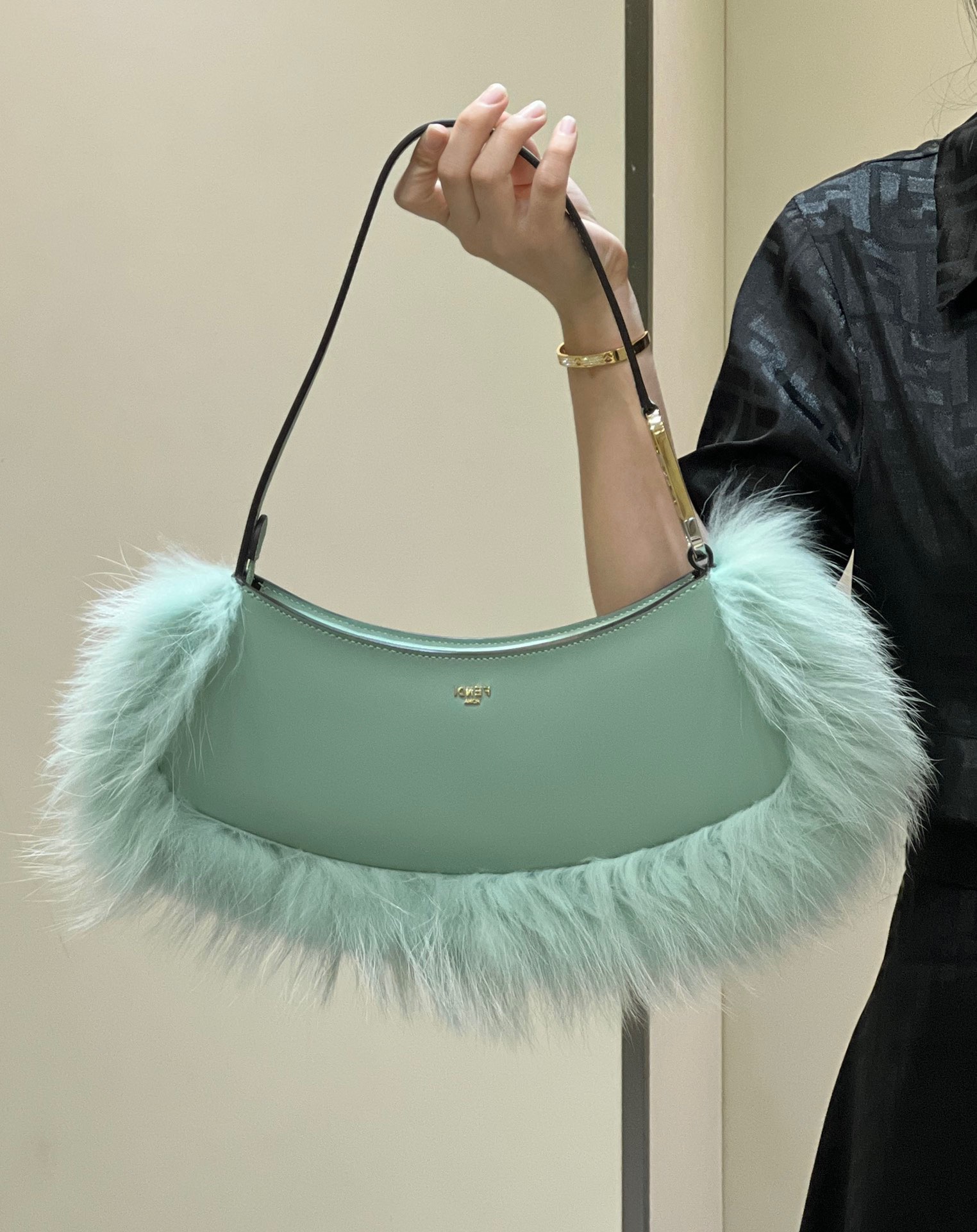 Fendi O-lock Clutch Bags-32*11*5CM