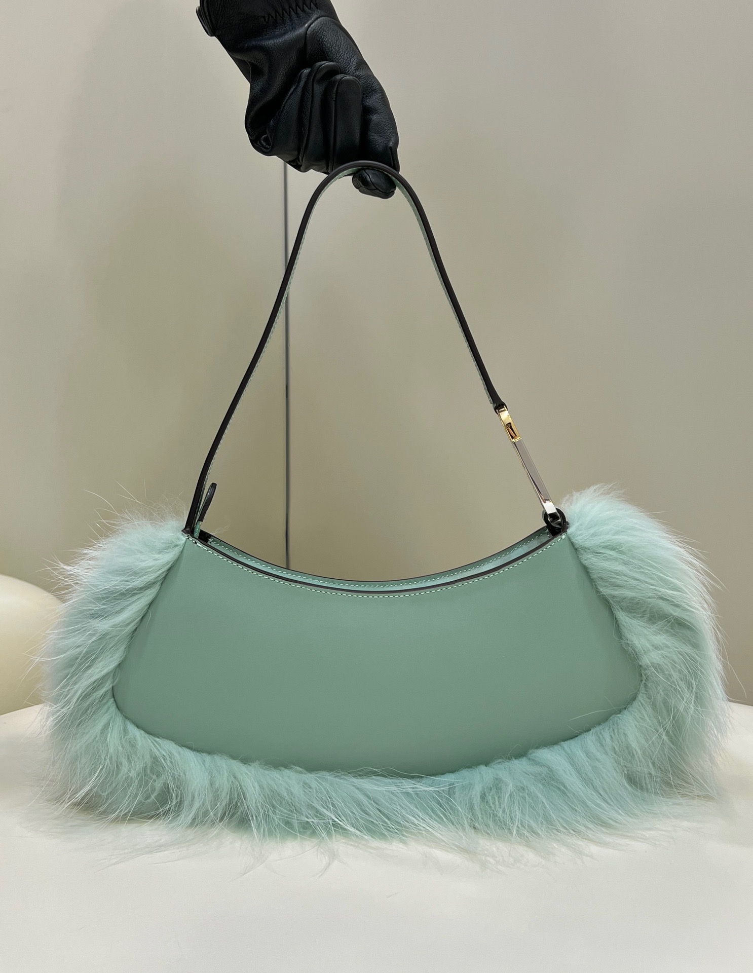 Fendi O-lock Clutch Bags-32*11*5CM