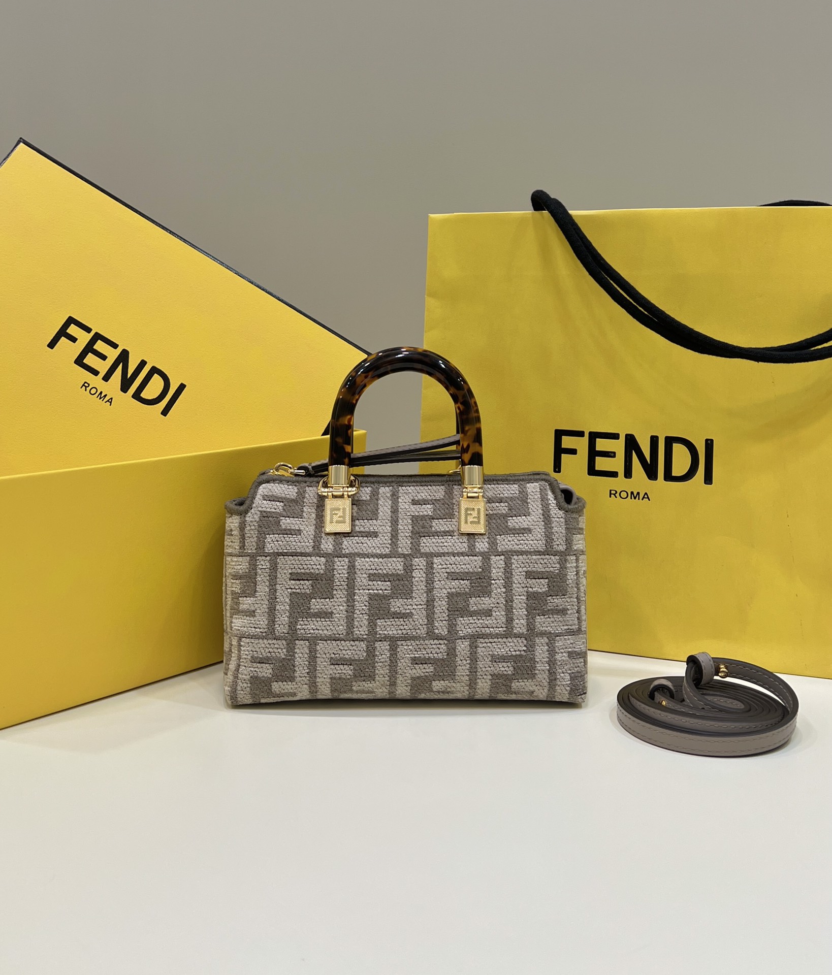 Fendi By The Way Boston-17*8*12CM