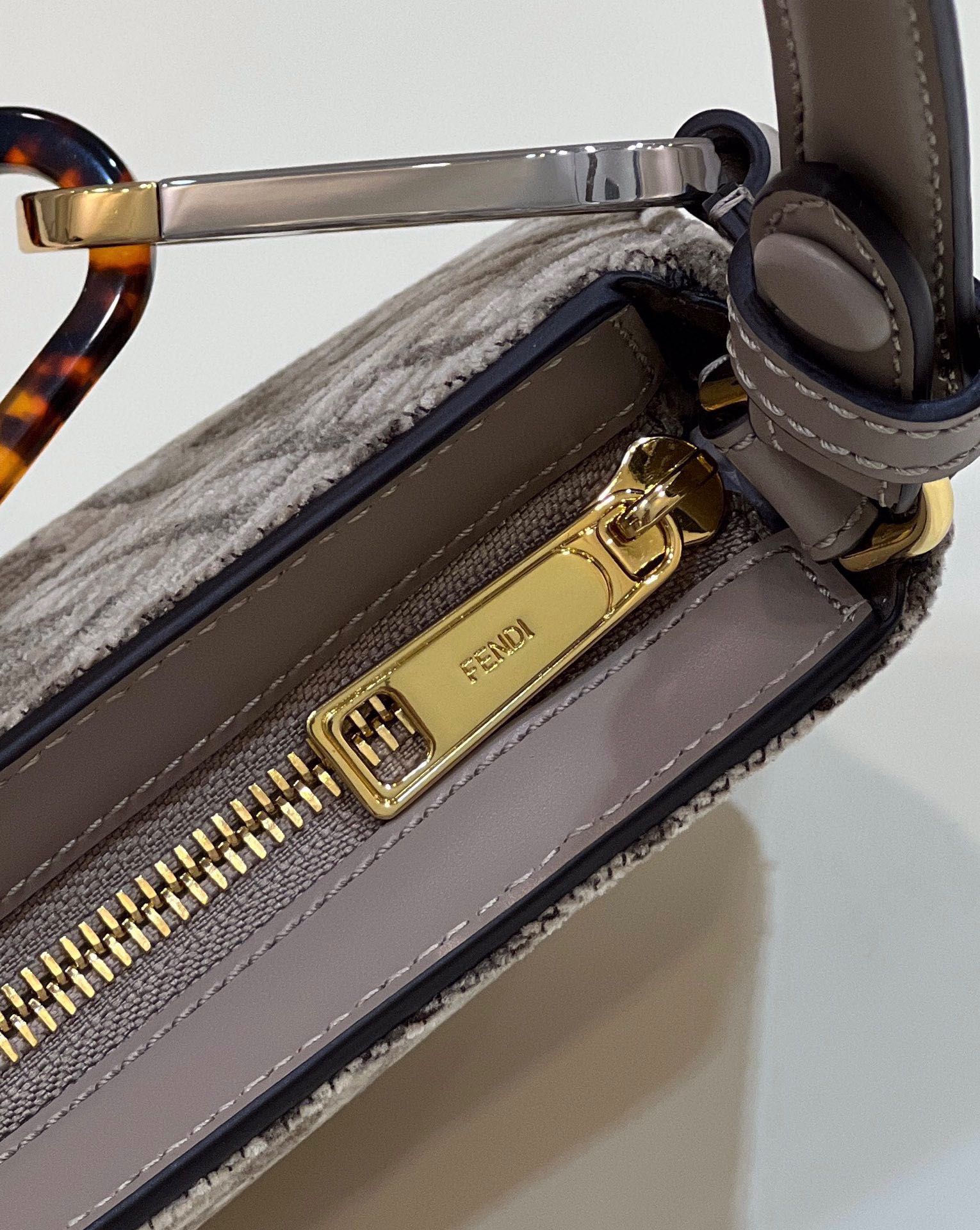 Fendi Clutch Bags-32*11*5CM