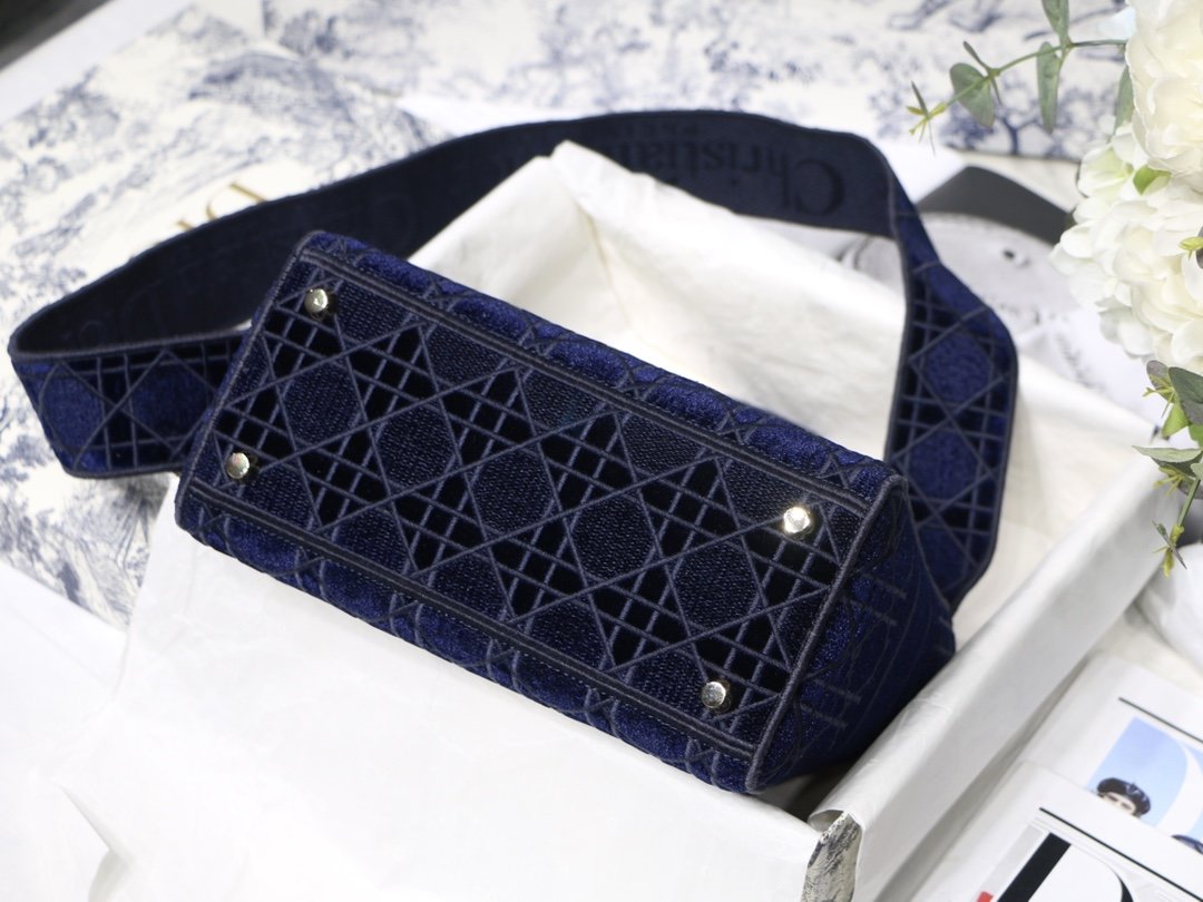 Lady Diro Handle Bag-24CM