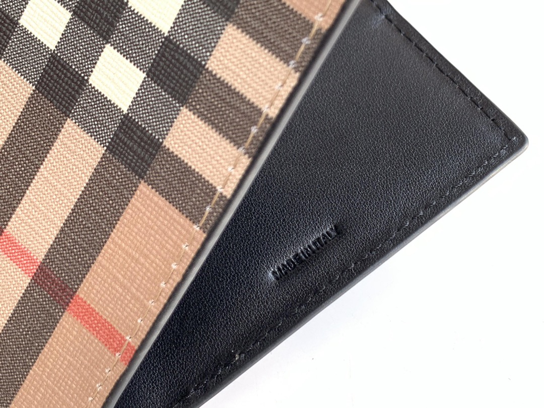 Burberry Wallet-11*10CM