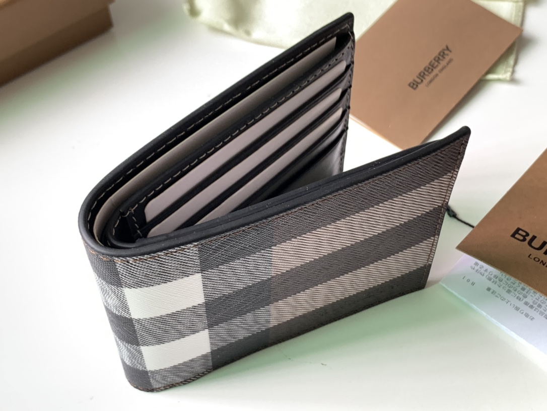 Burberry Wallet-11*10CM