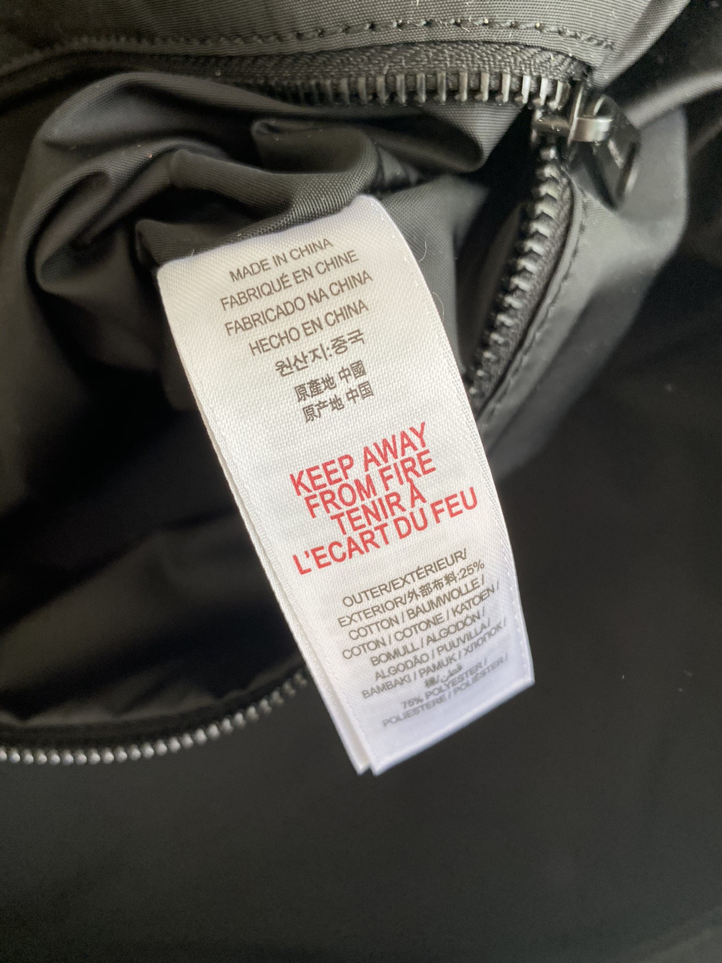 Burberry Top Handbags-50x19x29CM