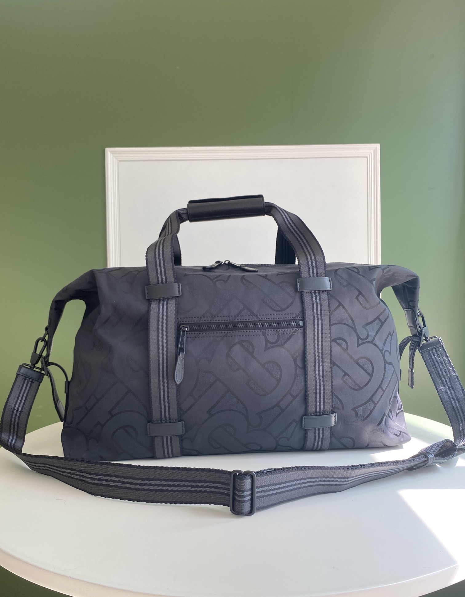 Burberry Top Handbags-50x19x29CM