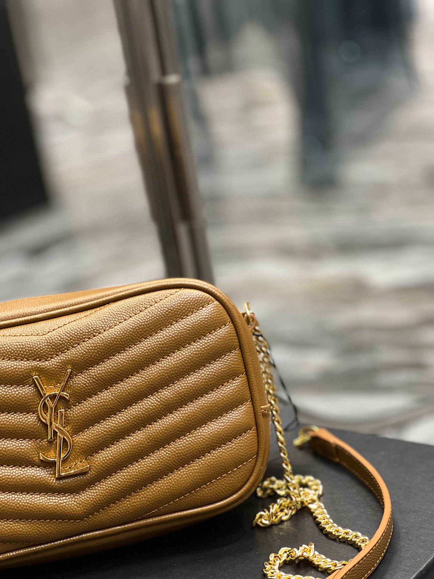 YSL Mini Lou Camera Bag-‎19*11*5CM
