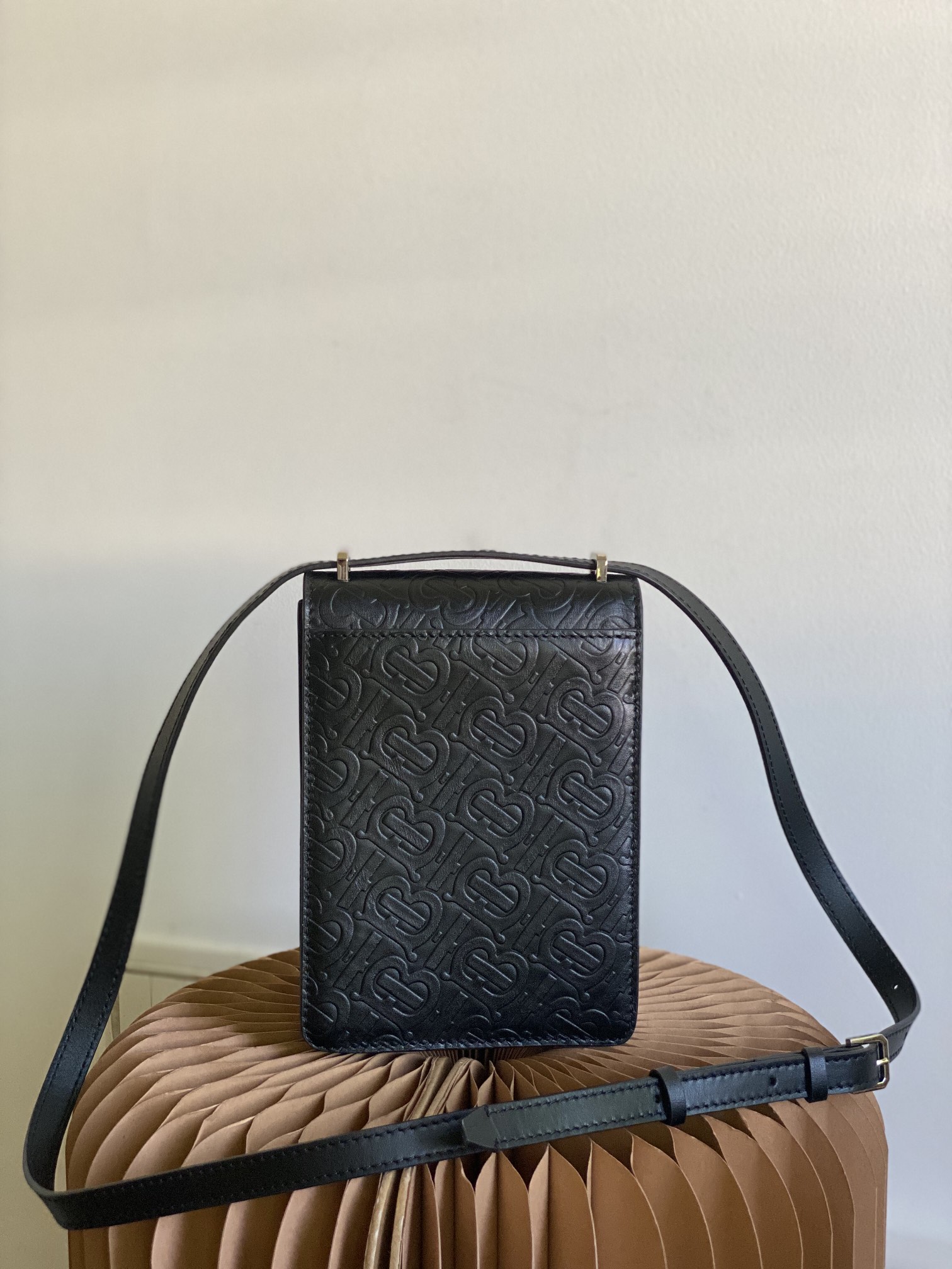 Burberry Robin Bag-13.5 x 4.5 x 19CM