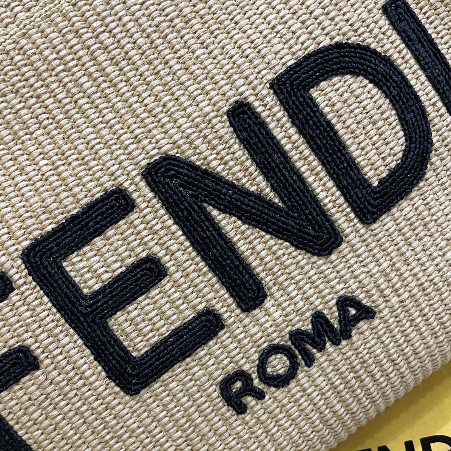 Fendi Sunshine Tote-31x17x35CM