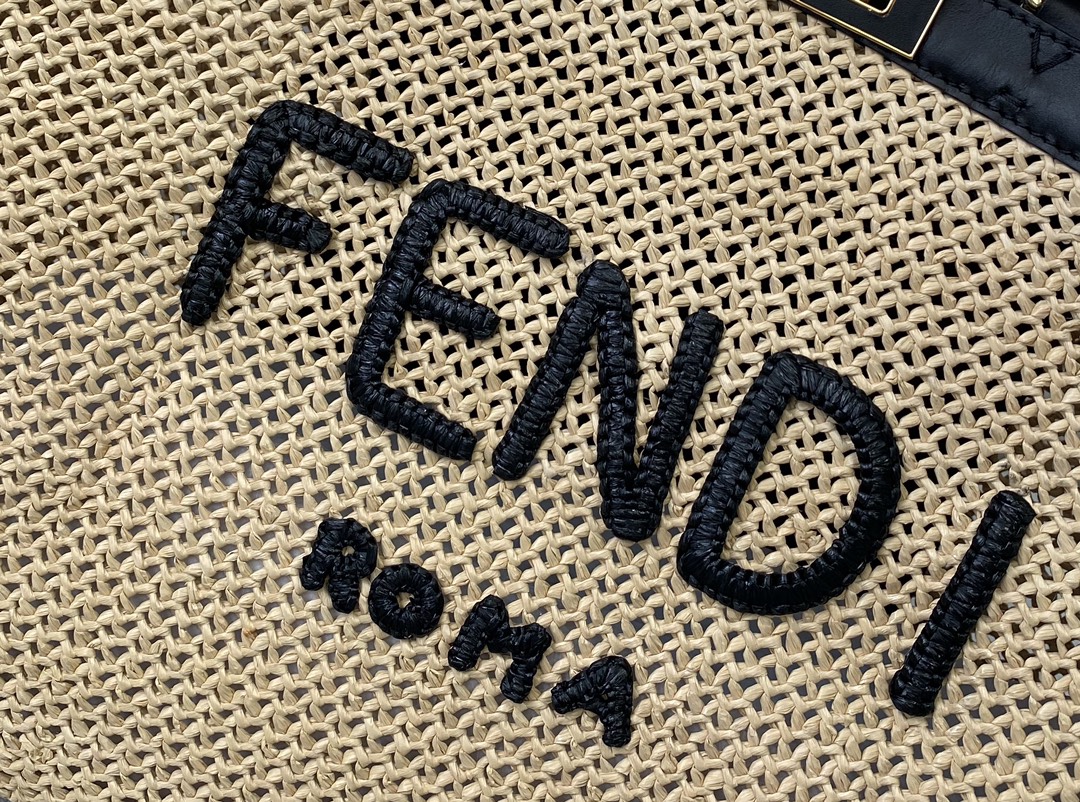 Fendi Tote-41CM