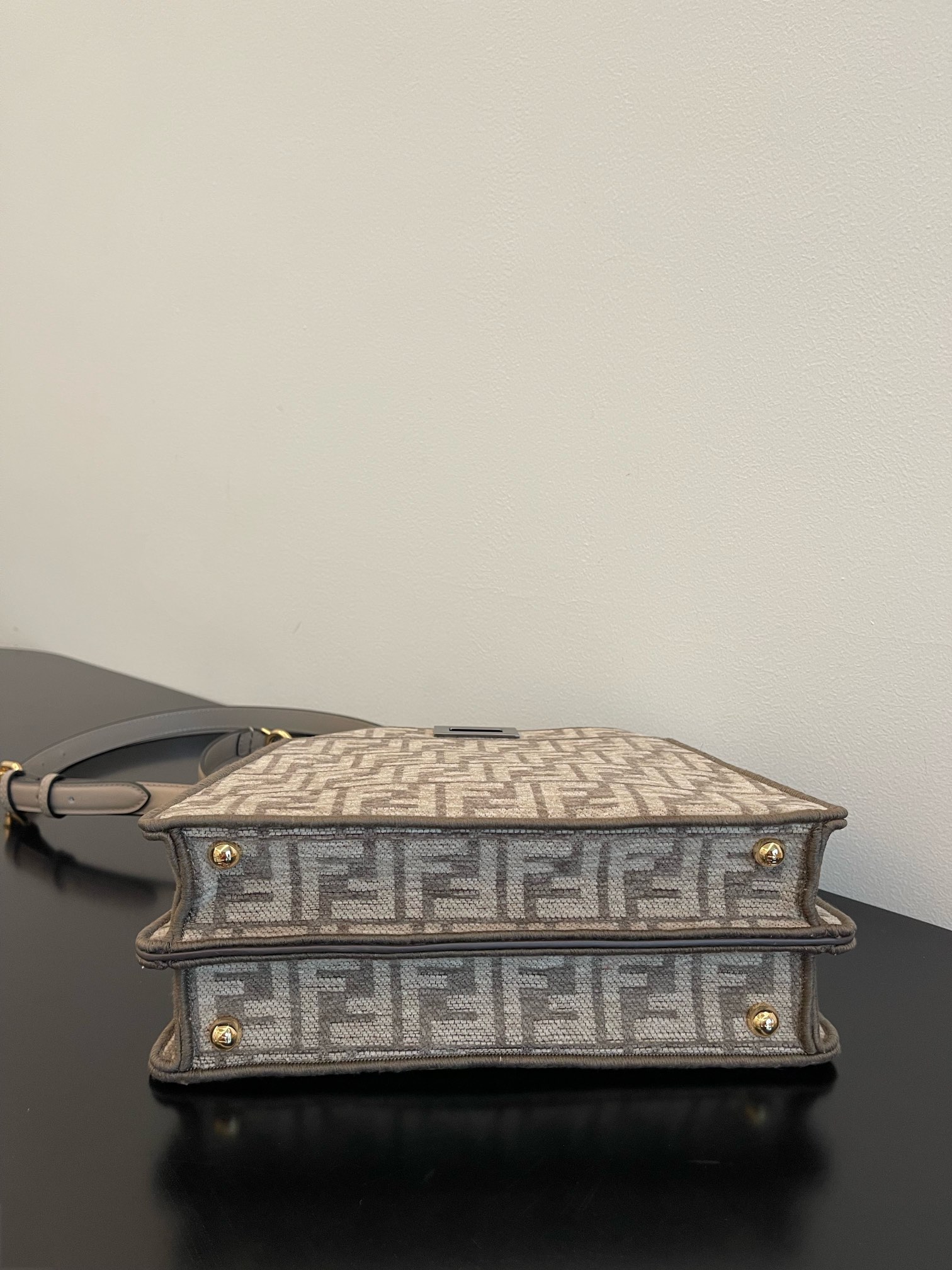 Fendi PeekabooISeeU-27x21x11CM