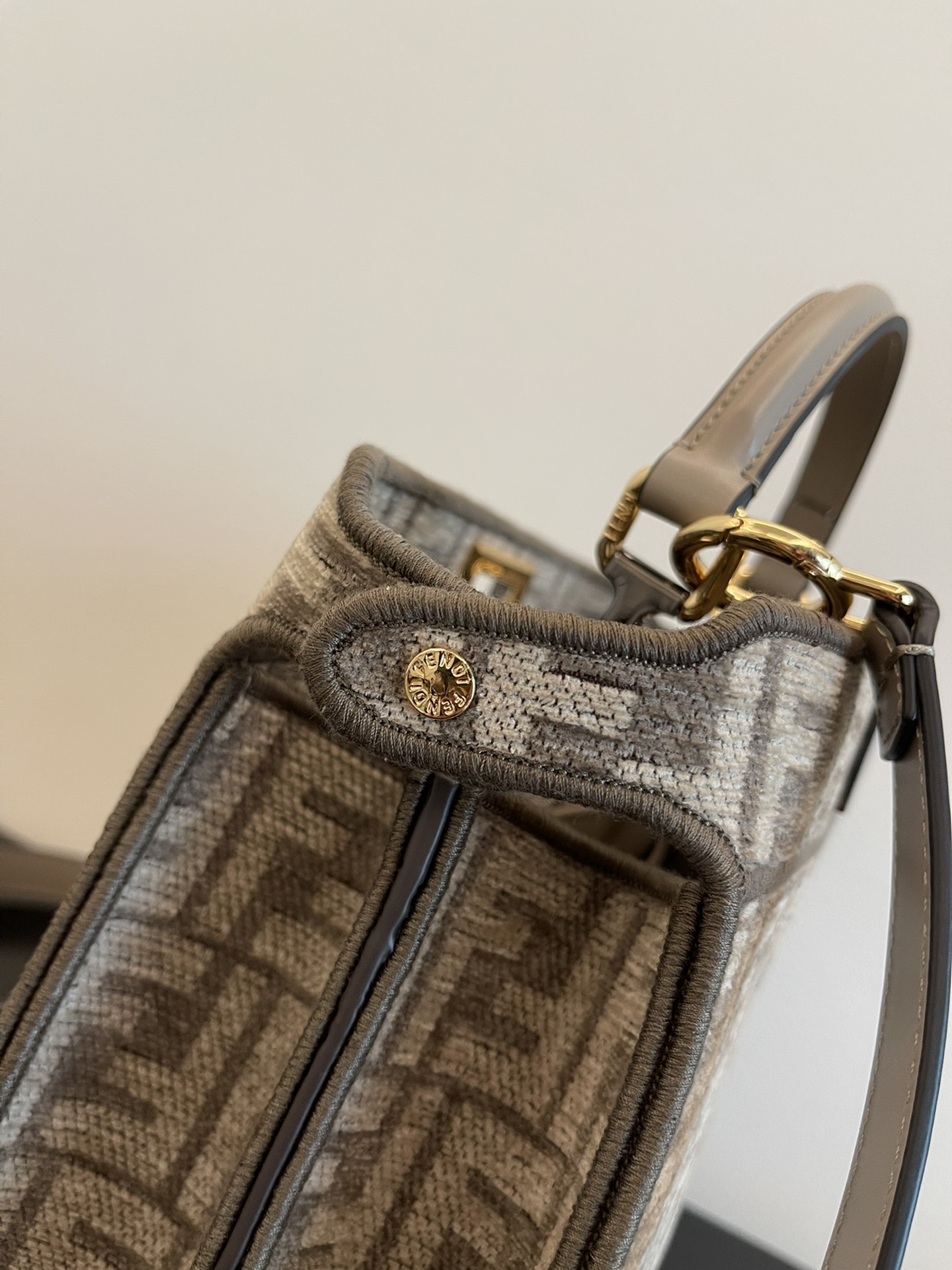 Fendi PeekabooISeeU-27x21x11CM