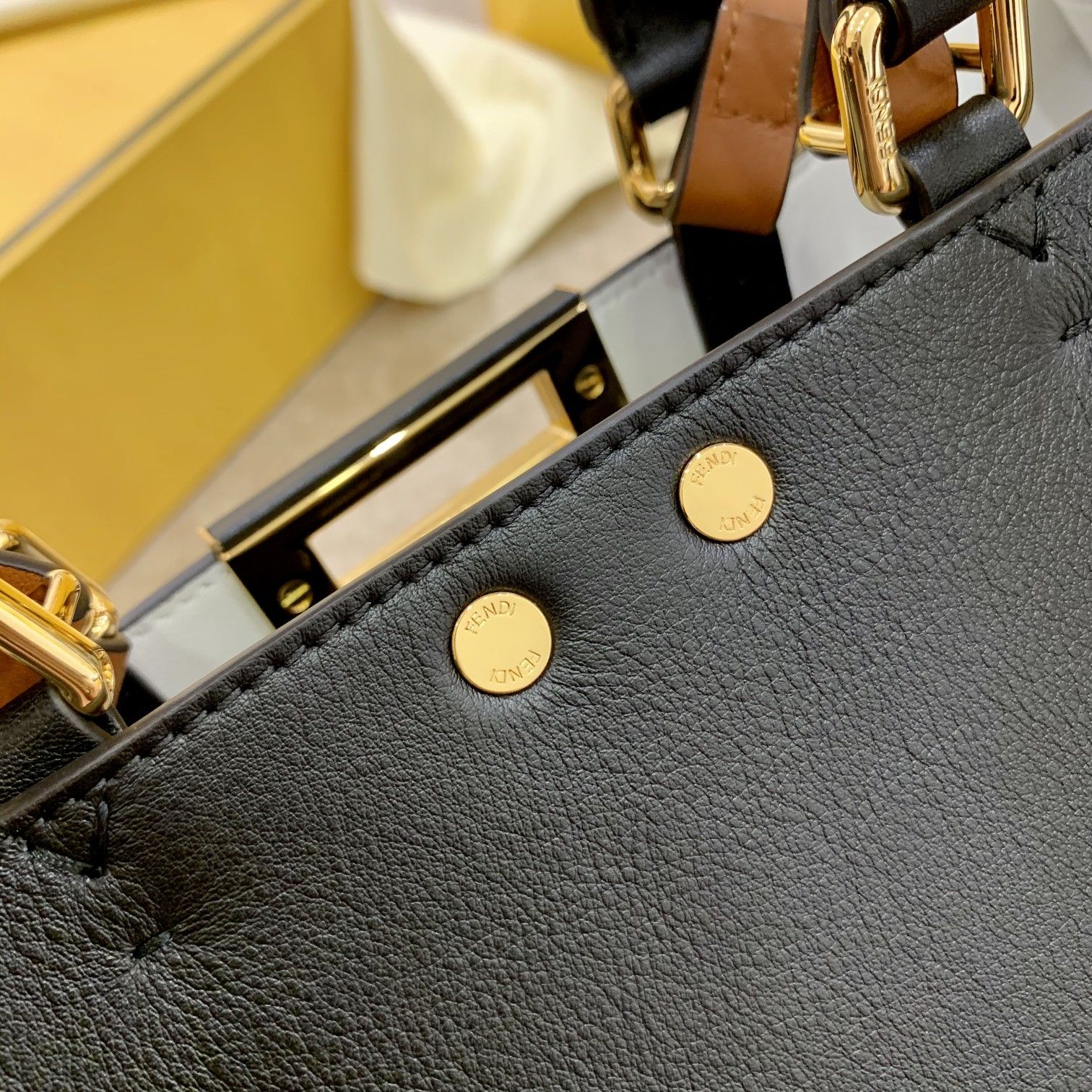 Fendi PeekabooTote-41*29*16CM