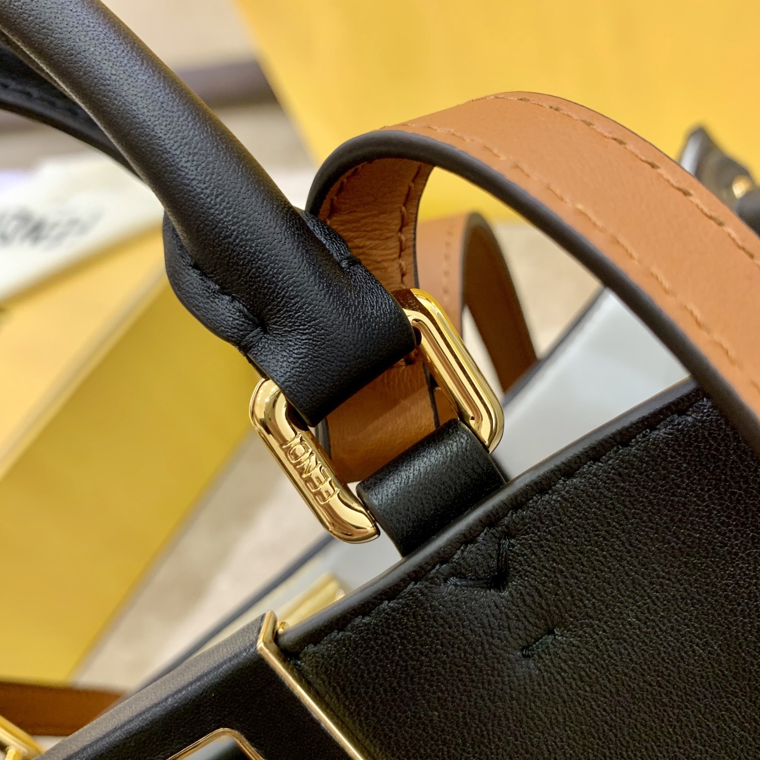 Fendi PeekabooTote-41*29*16CM