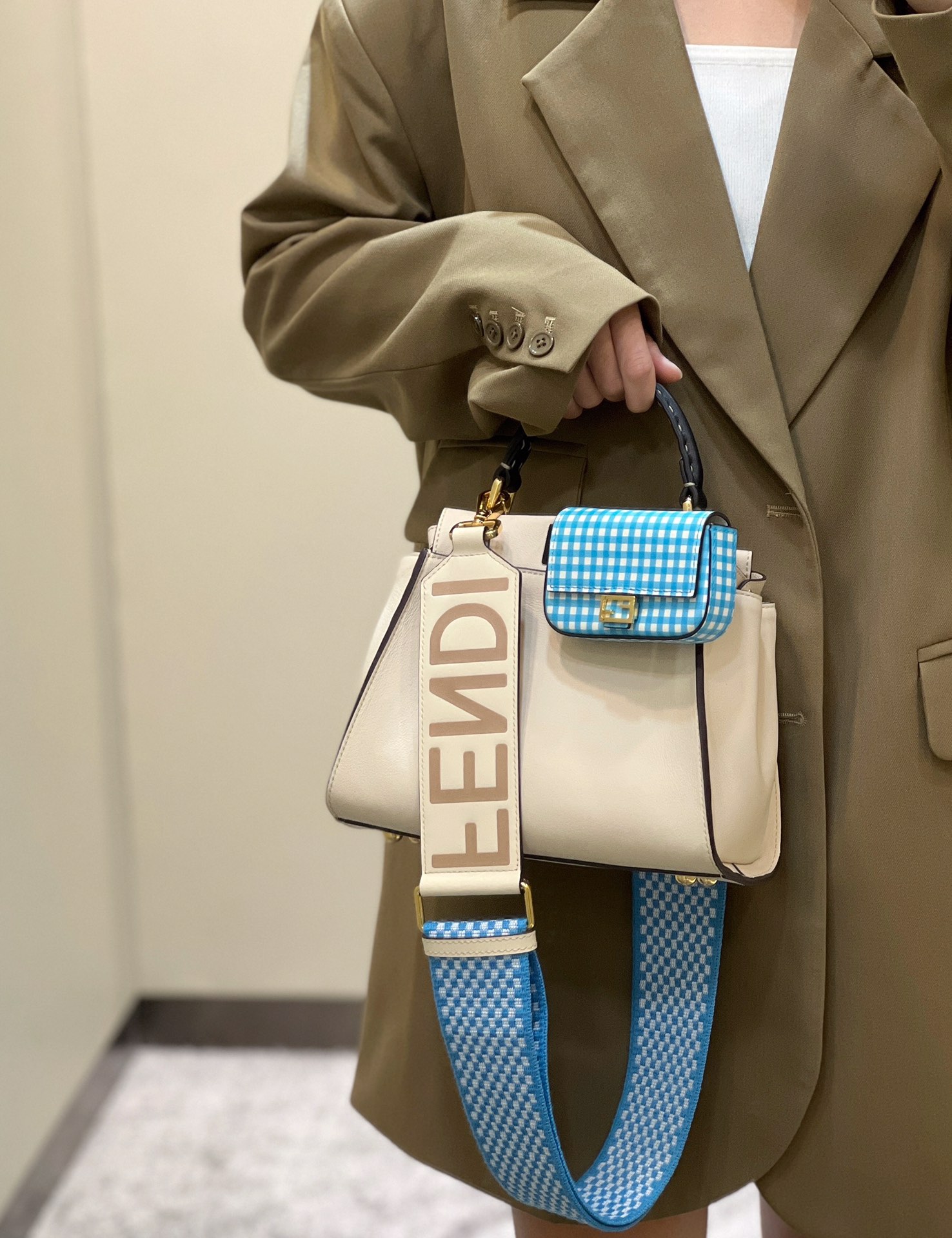 Fendi PeekabooTote-24×7×19CM