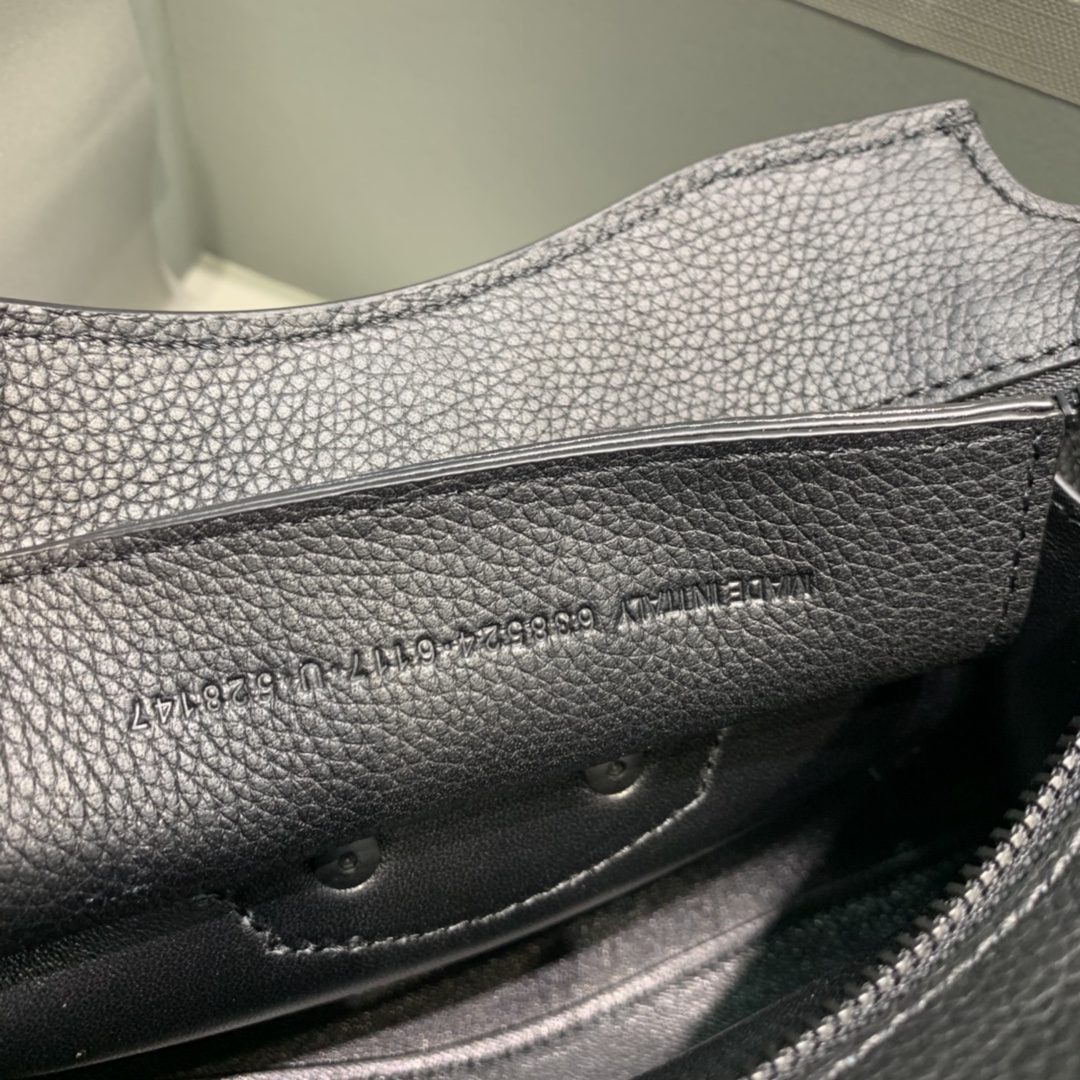 Balenciaga Neo Classic Bag-16.5*22*9*14.5CM