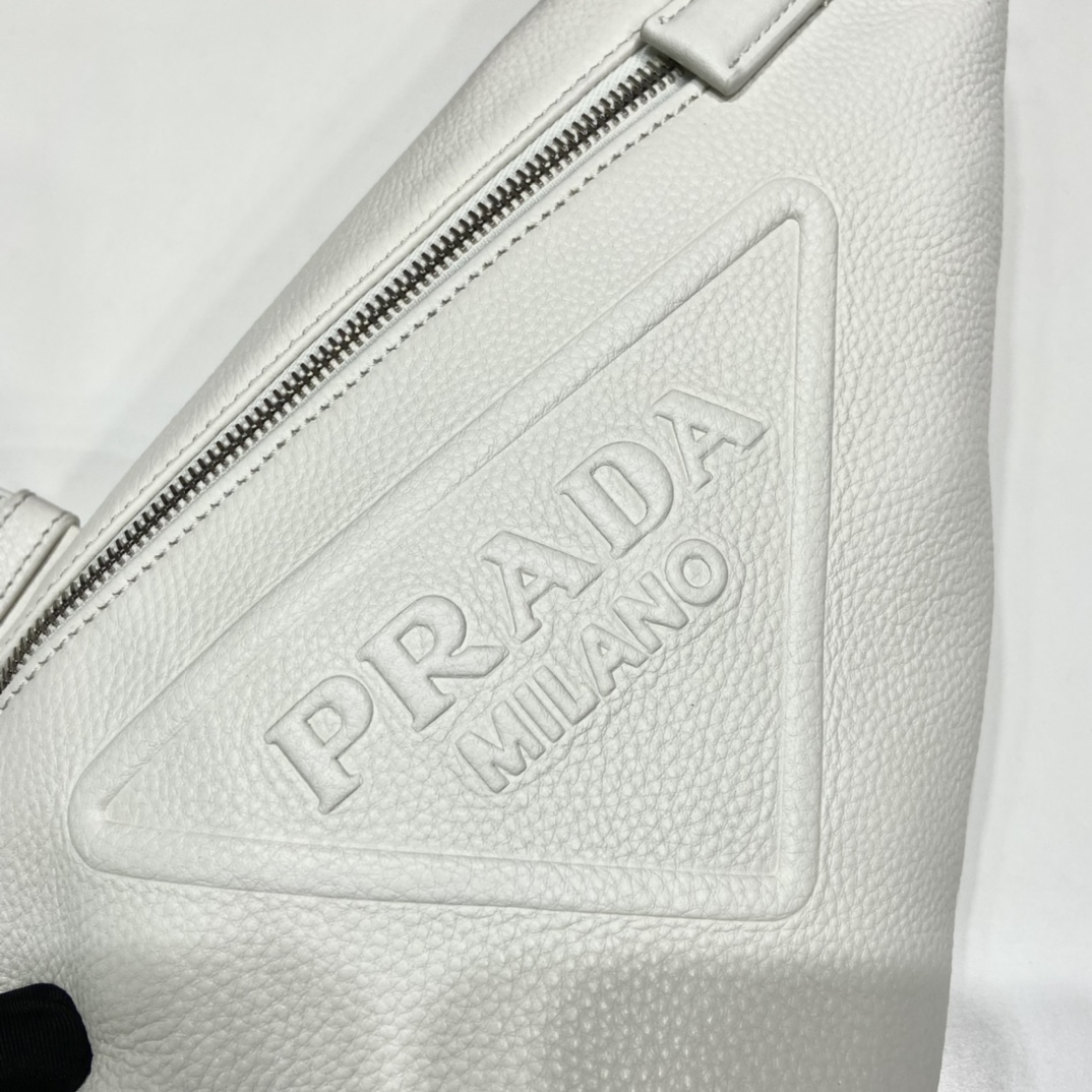 Prada 2VZ098 Handbags-17*32*6.5CM Prada 2VZ098 Handbags-17*32*6.5CM